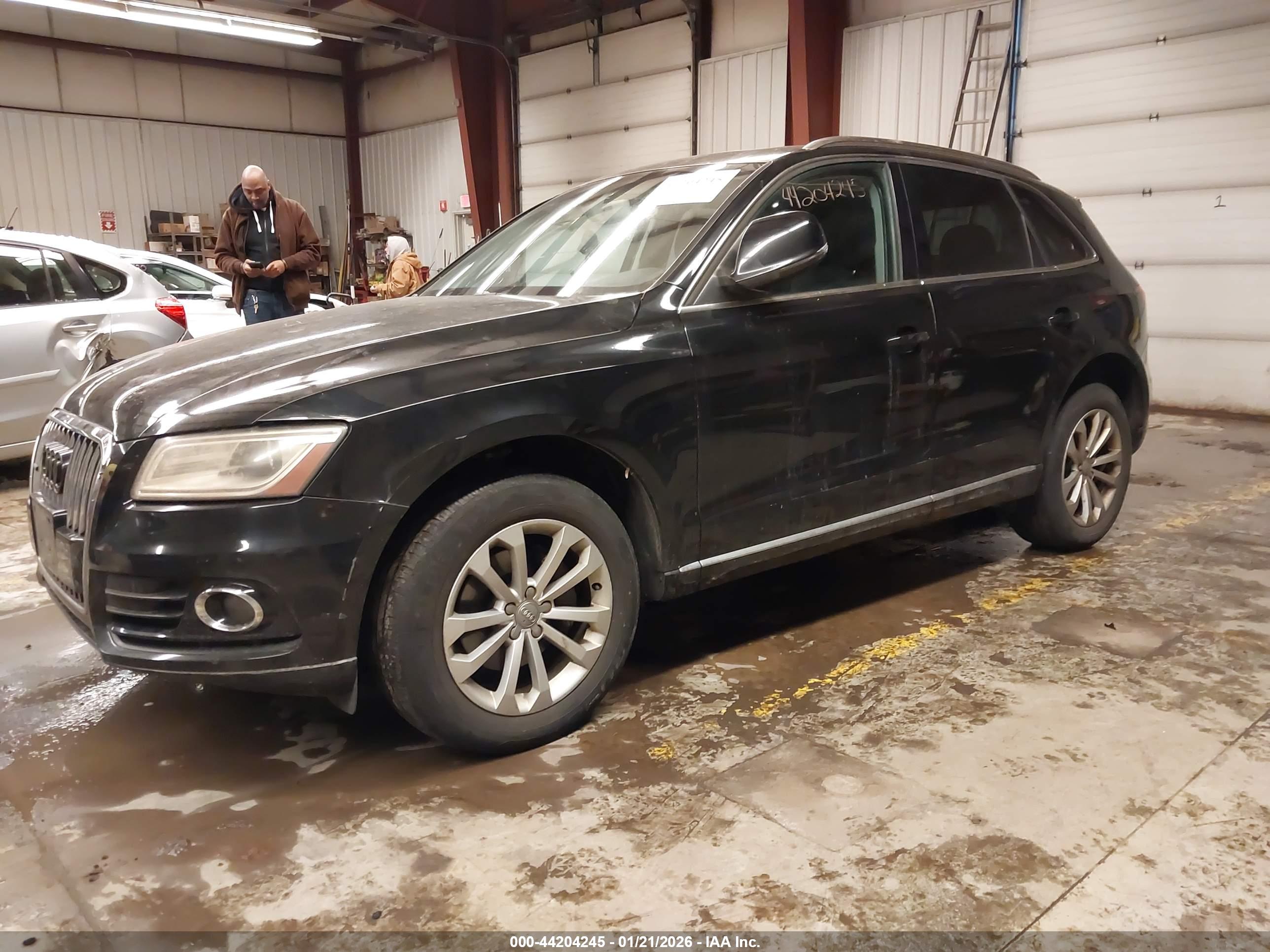 AUDI Q5 image 2