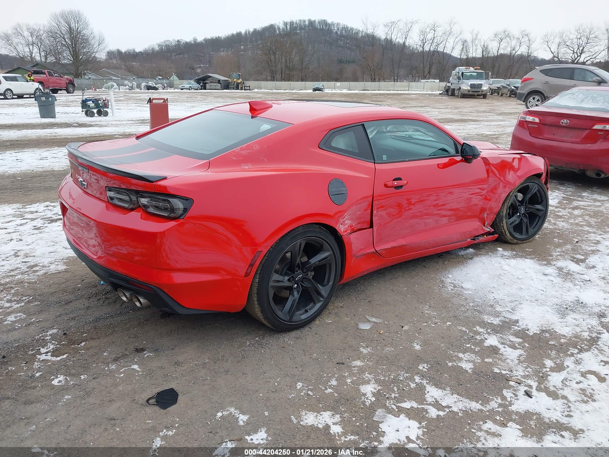 CHEVROLET CAMARO image 4