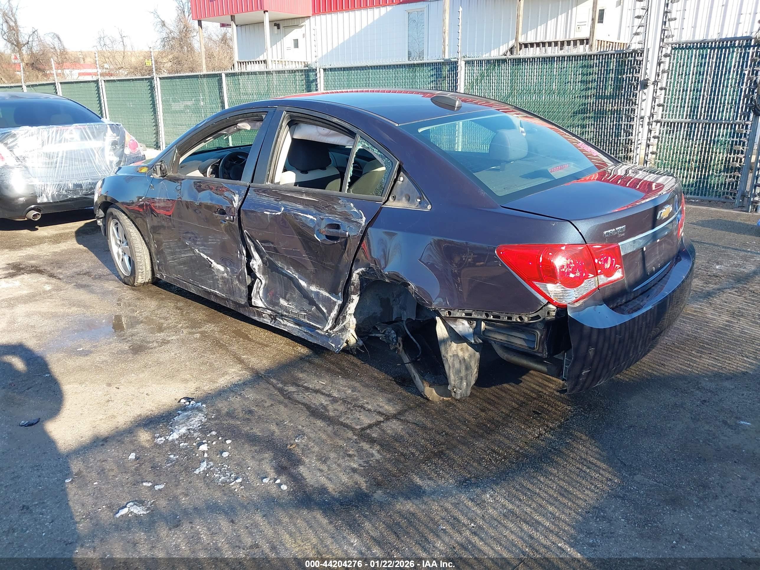 CHEVROLET CRUZE image 3