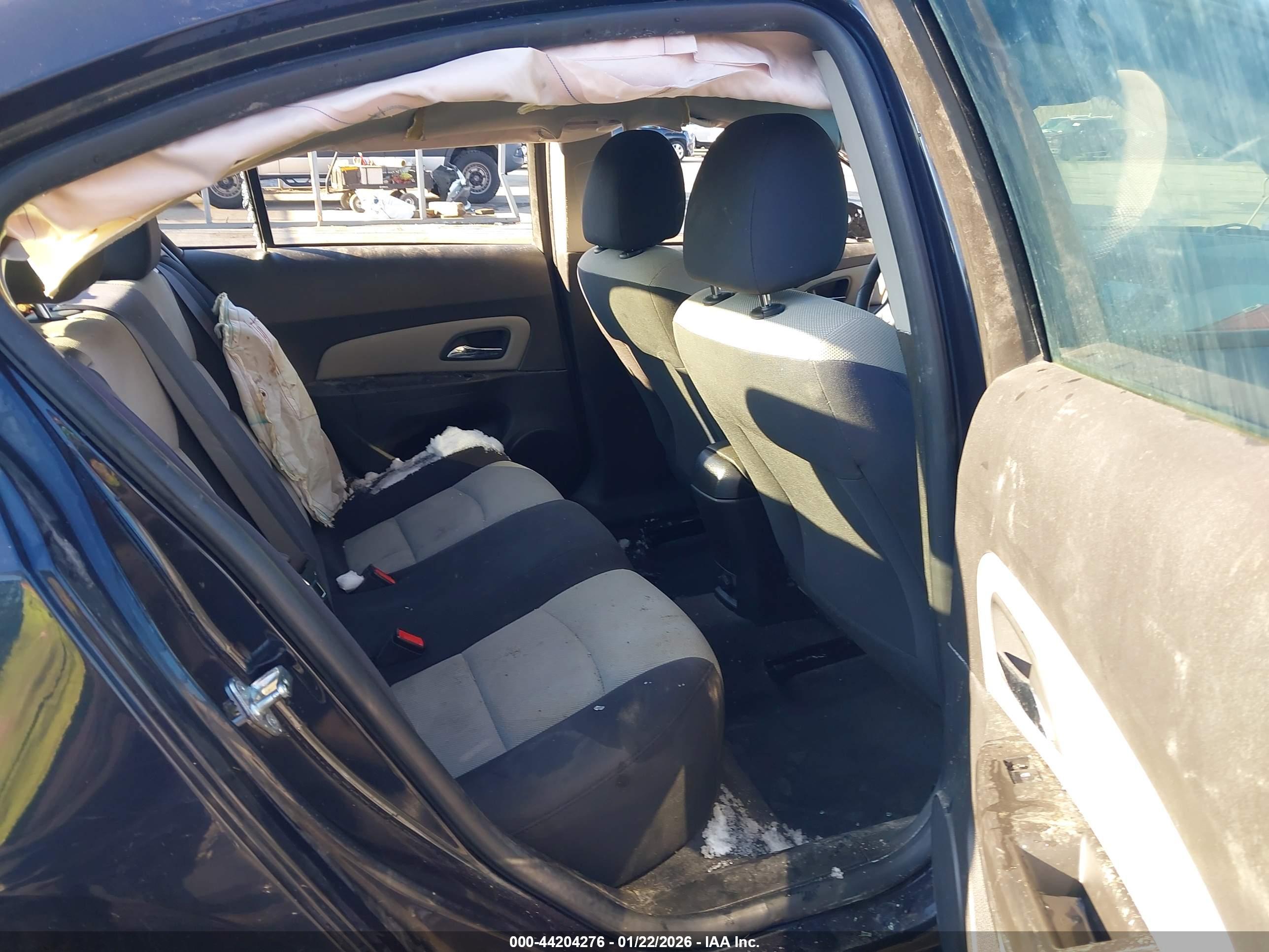 CHEVROLET CRUZE image 8