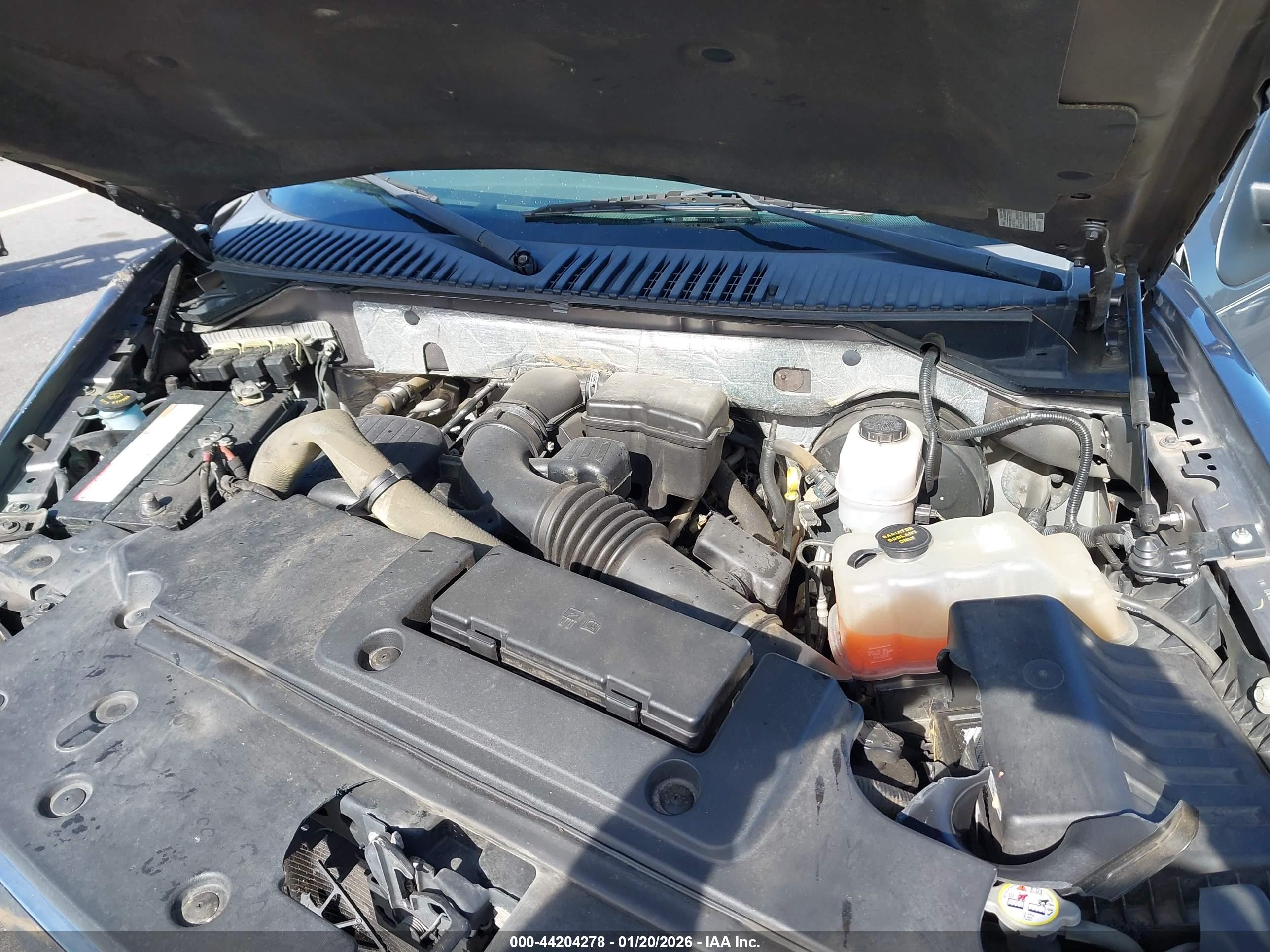 FORD EXPEDITION image 10