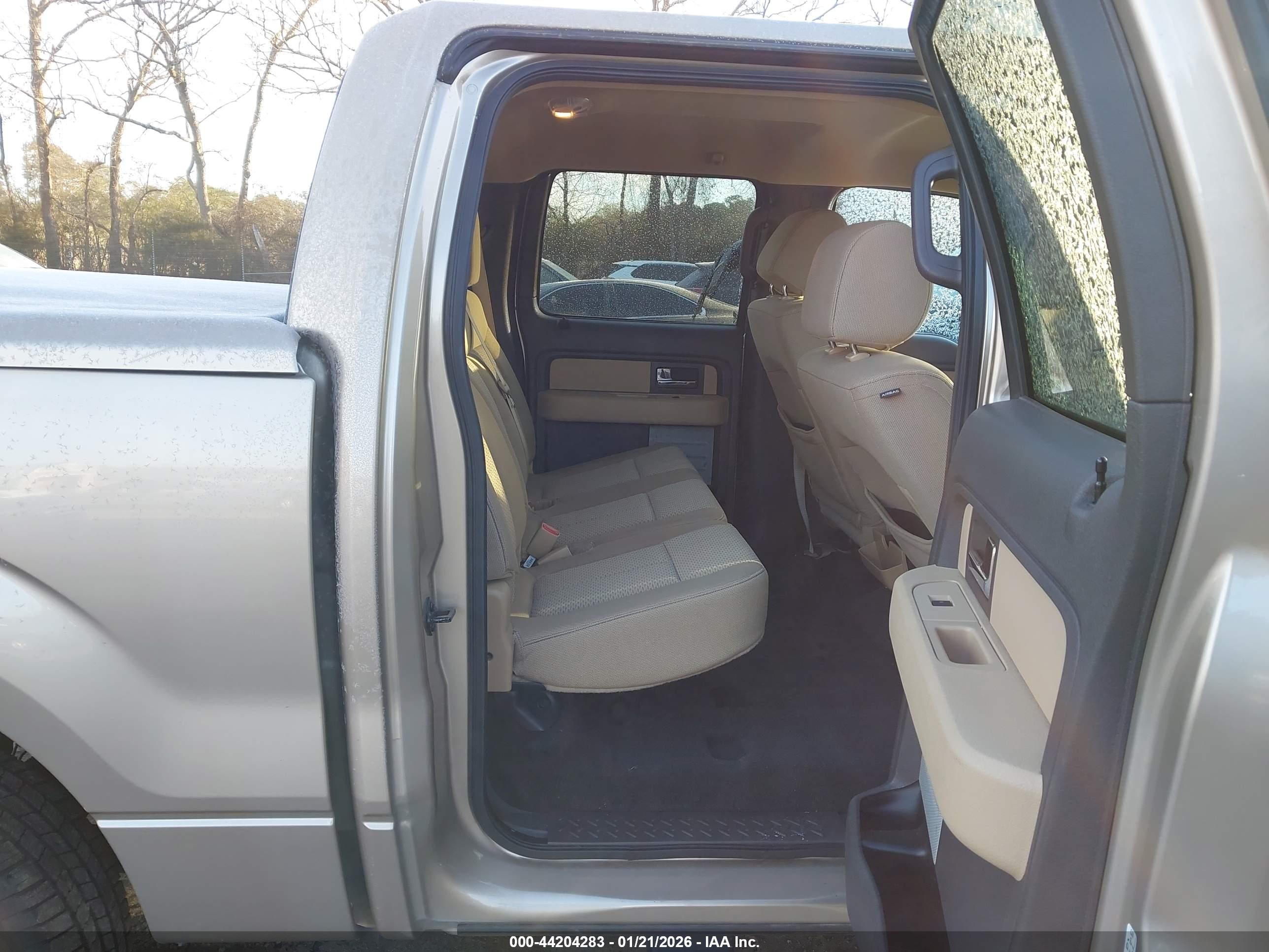 FORD F-150 image 8