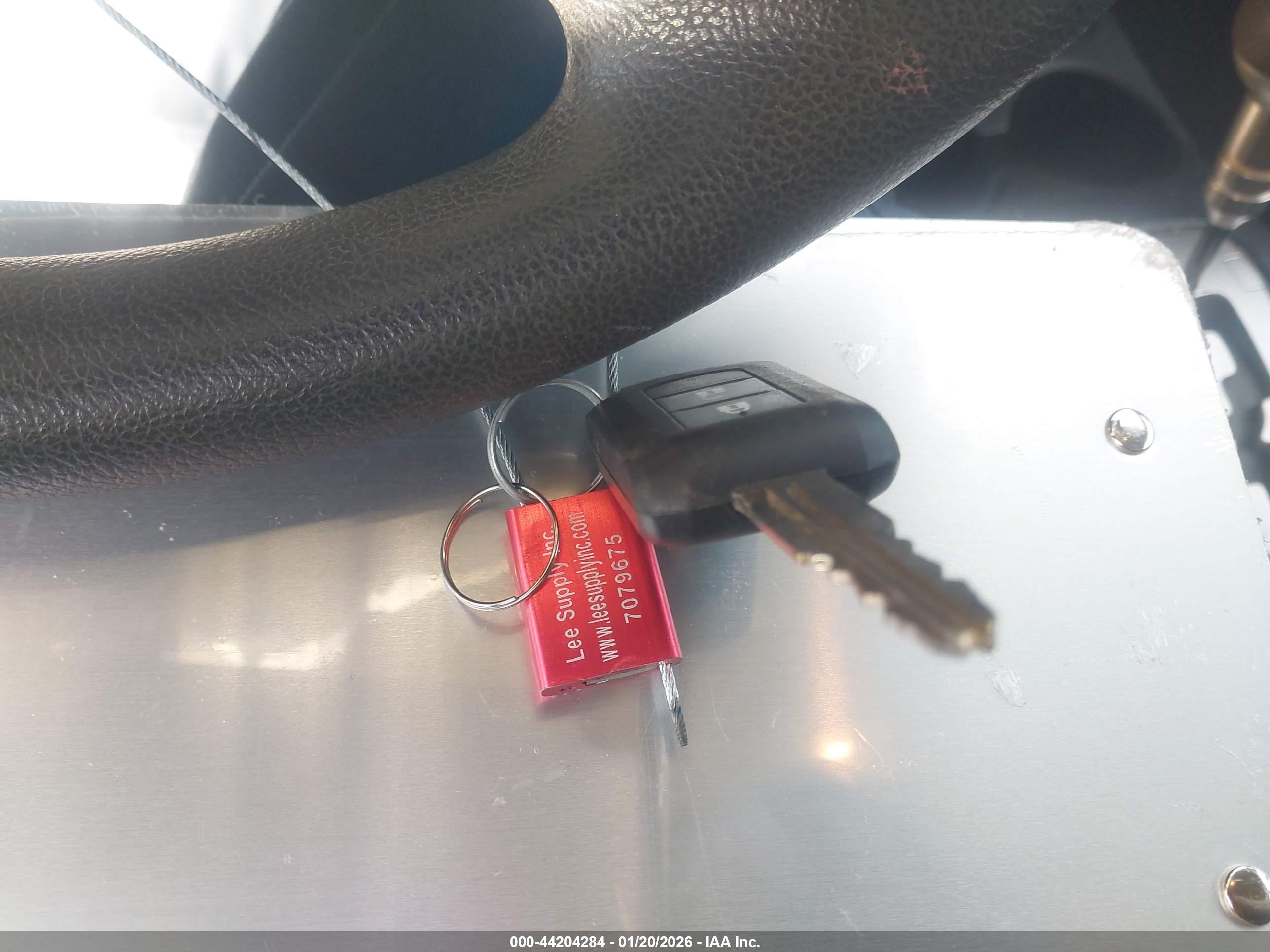 MITSUBISHI MIRAGE image 11