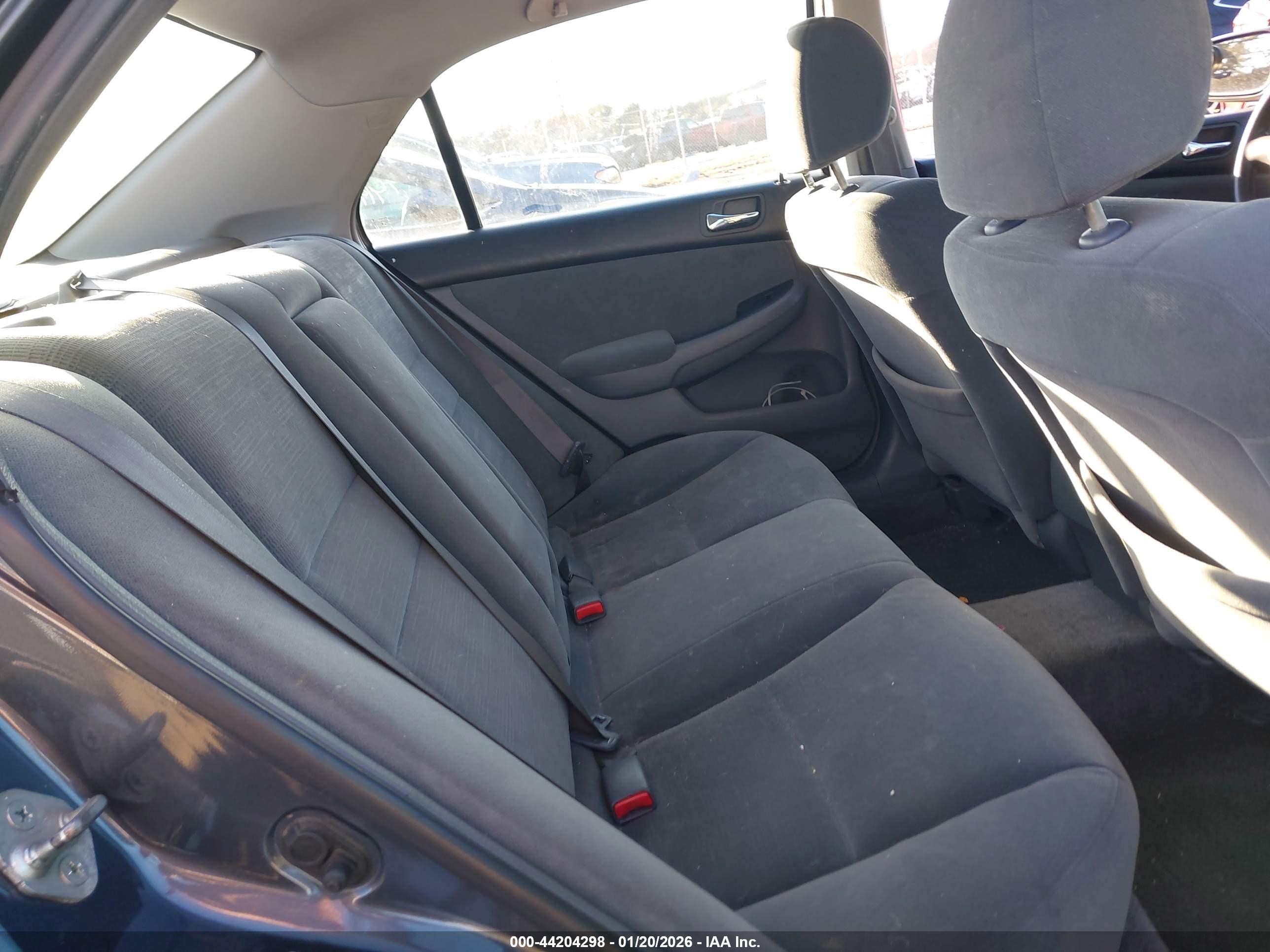 HONDA ACCORD image 8