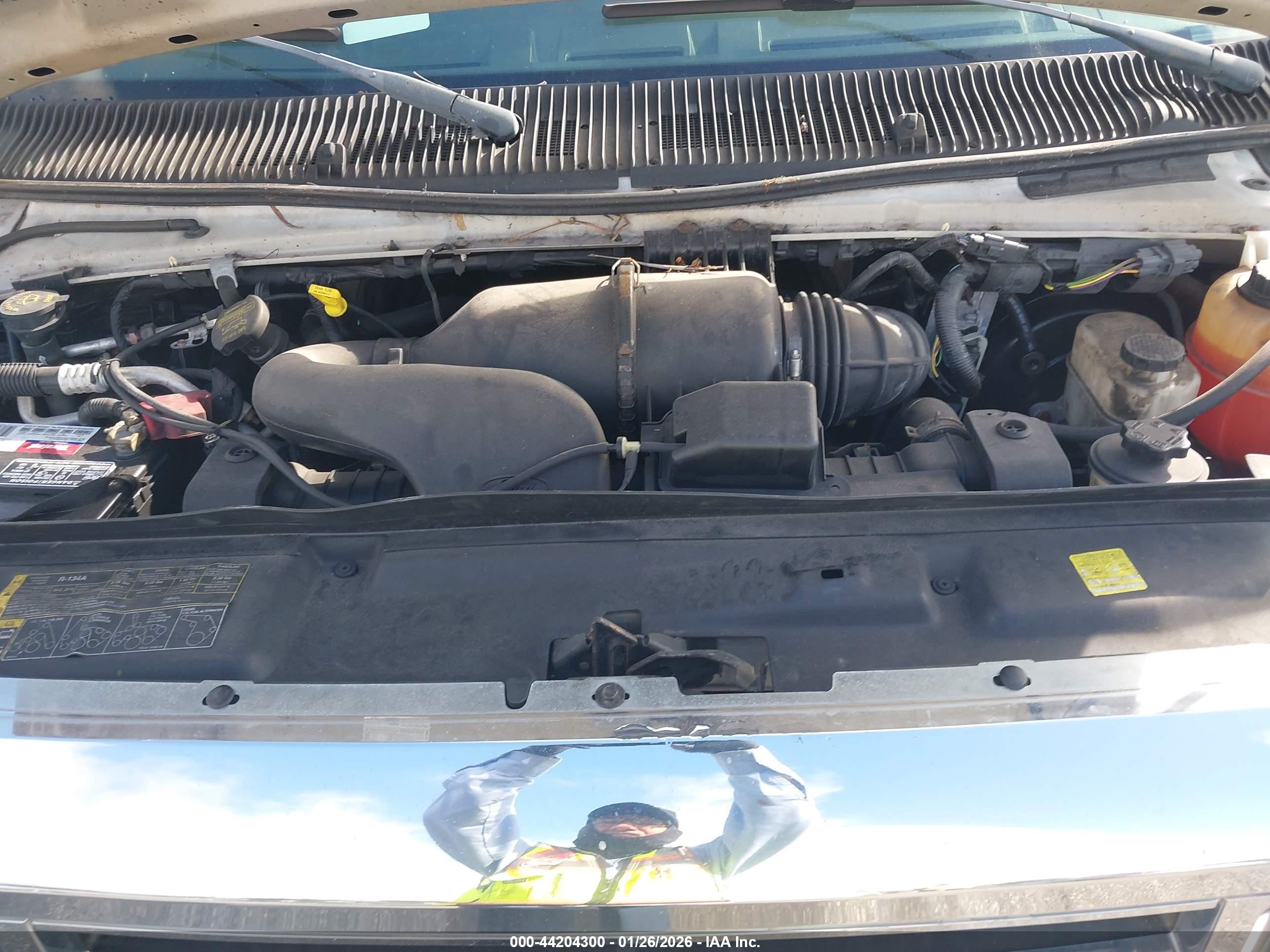 FORD E-150 image 10