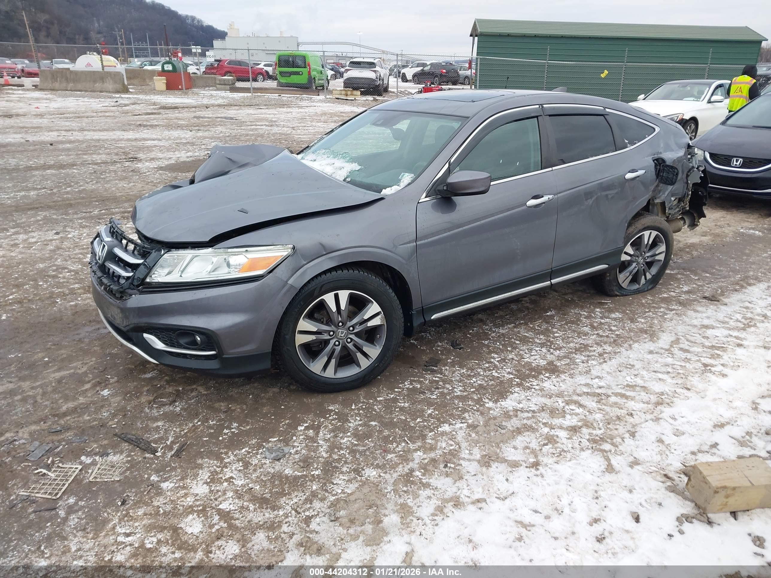HONDA CROSSTOUR image 2