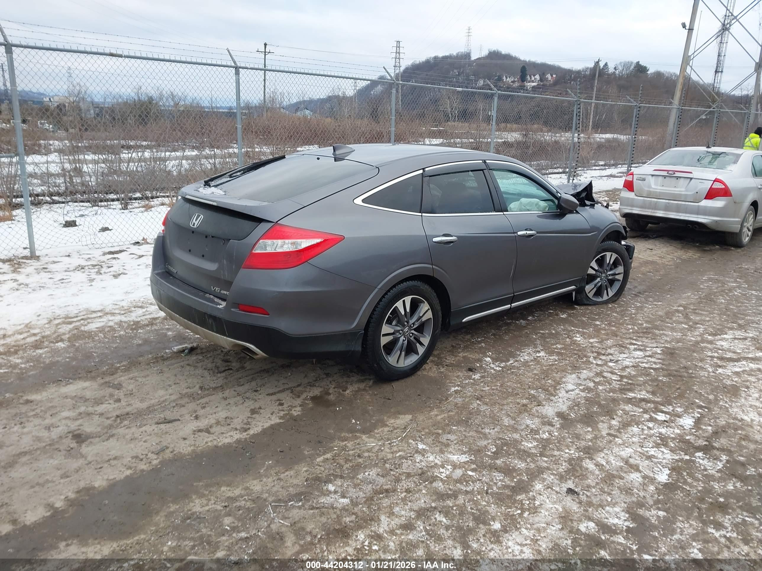 HONDA CROSSTOUR image 4