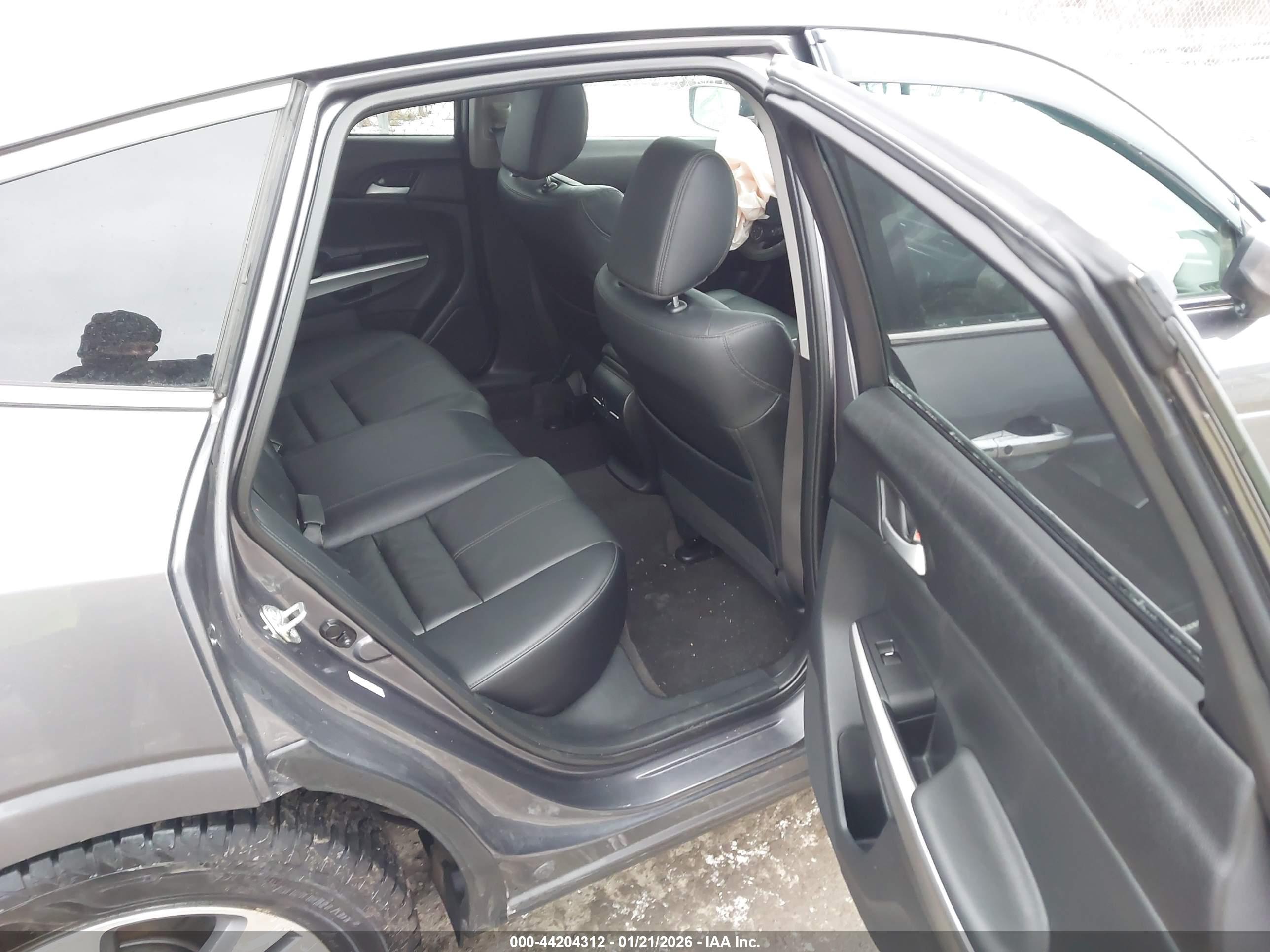 HONDA CROSSTOUR image 8