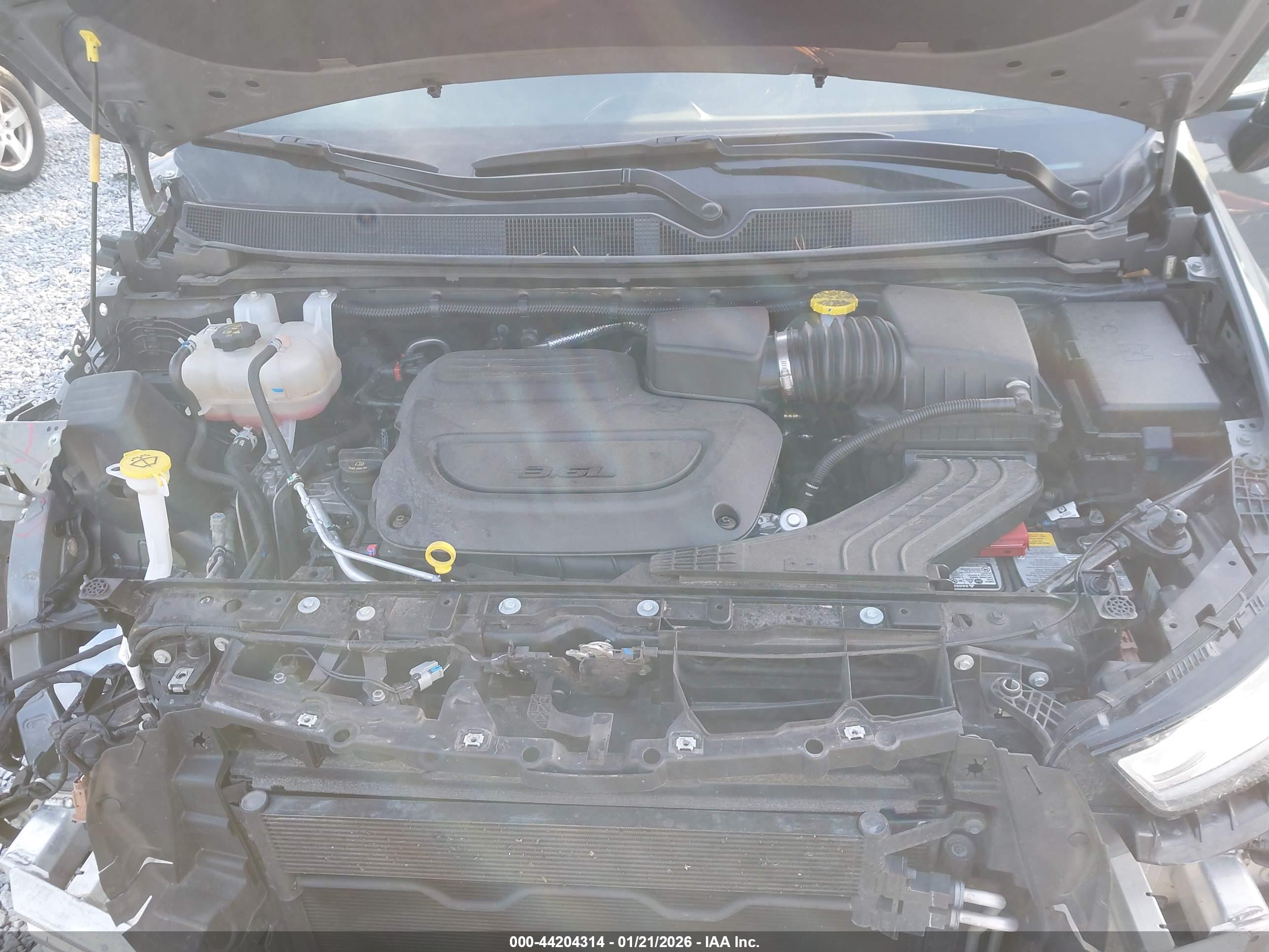 CHRYSLER PACIFICA image 10