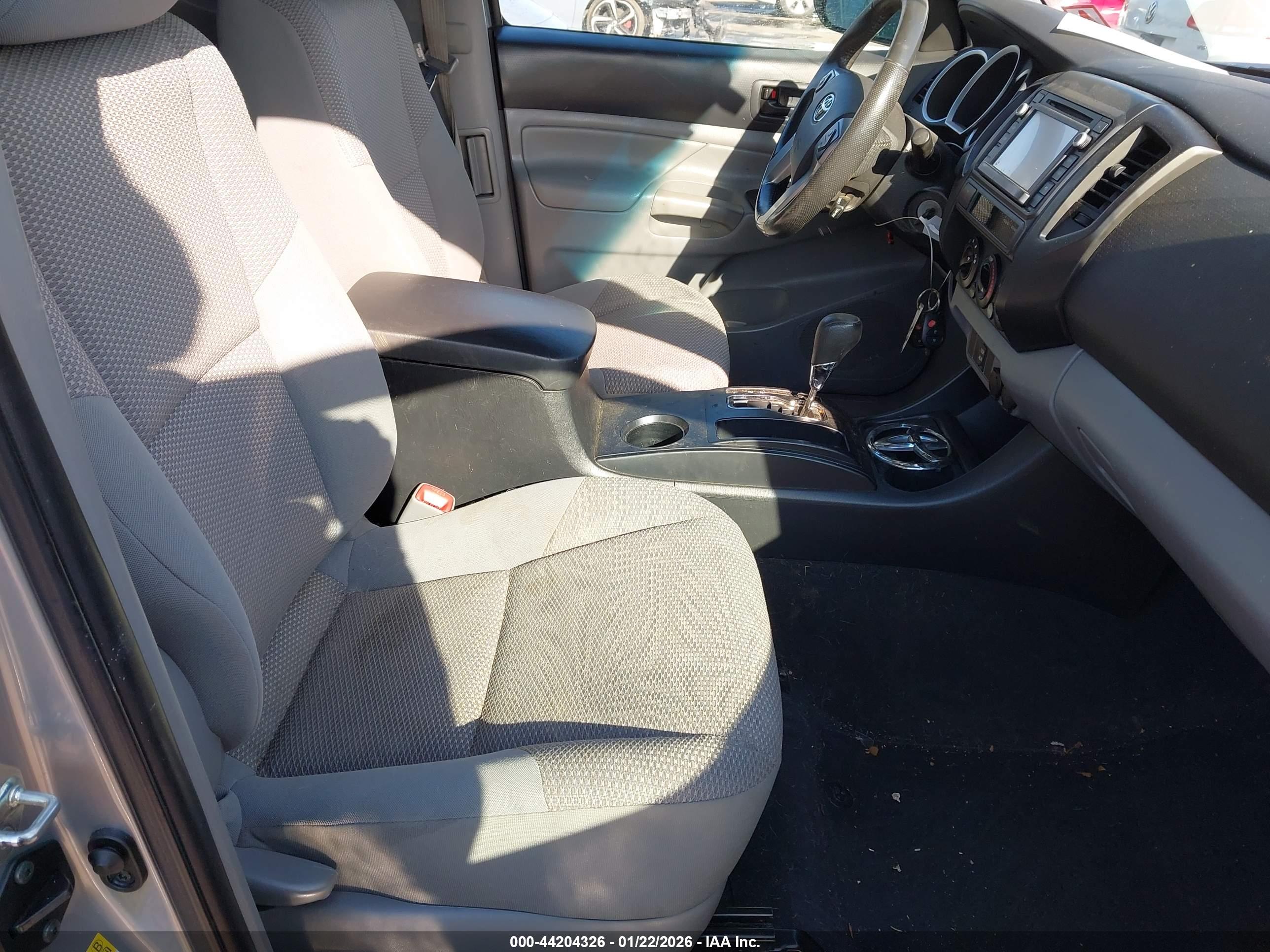 TOYOTA TACOMA image 5
