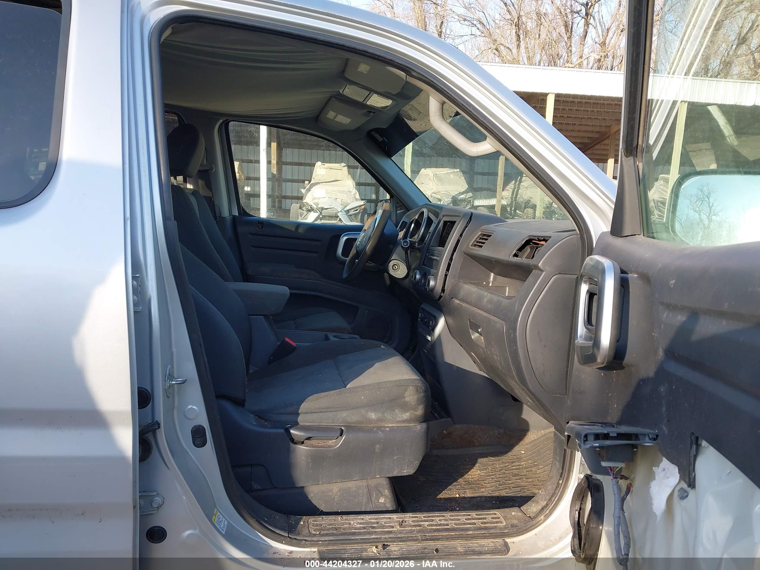 HONDA RIDGELINE image 5