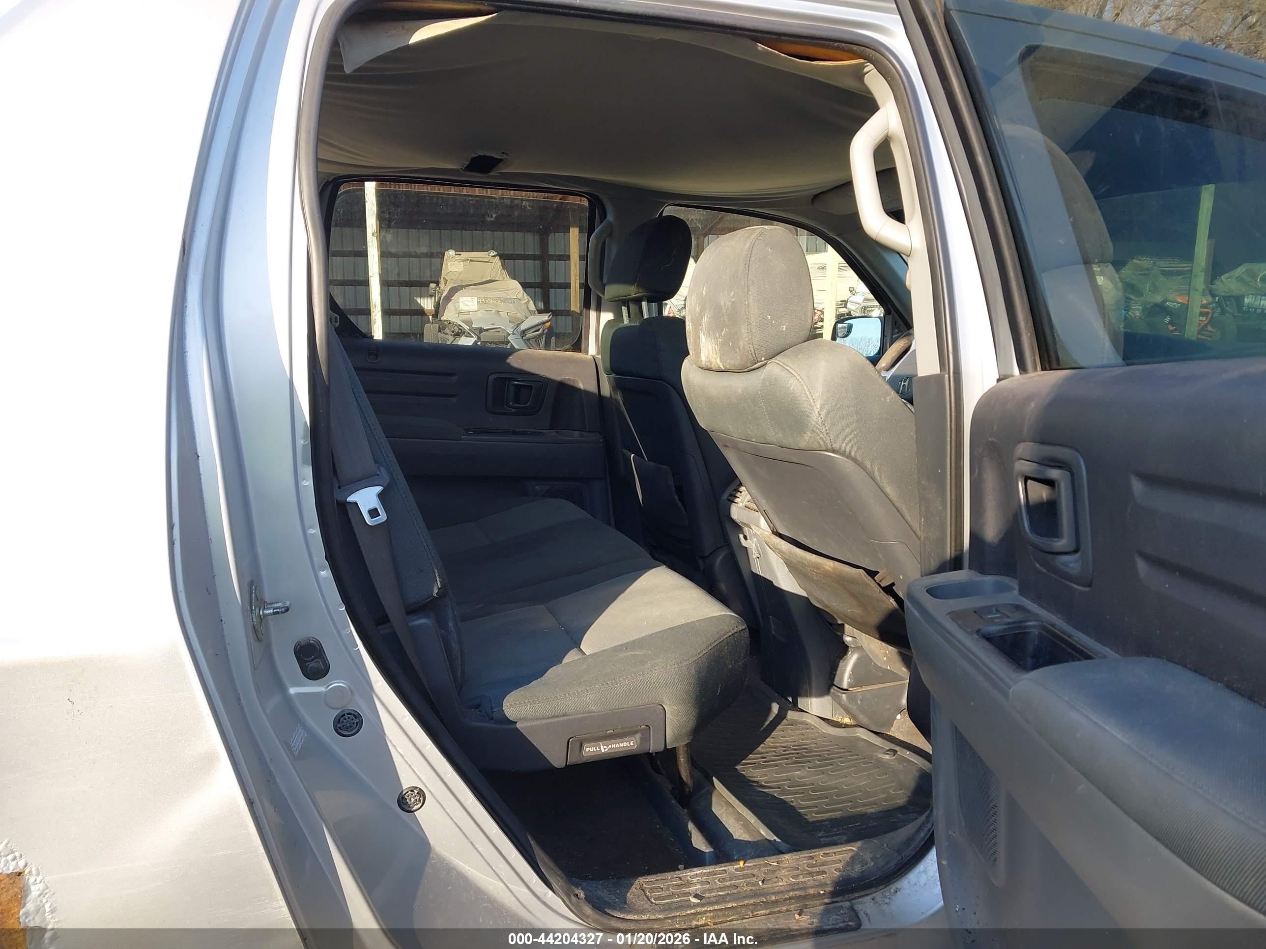 HONDA RIDGELINE image 8