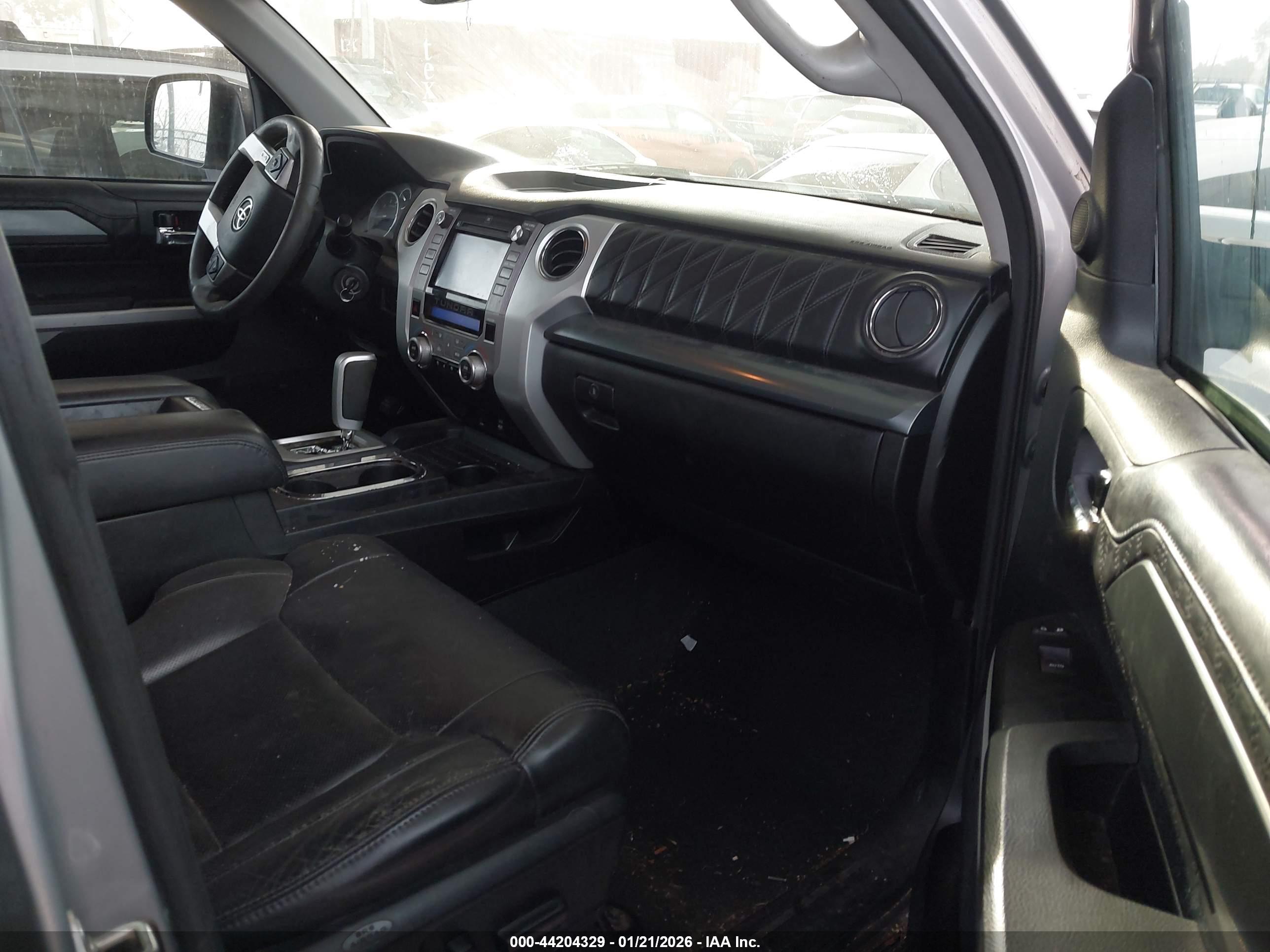 TOYOTA TUNDRA image 5