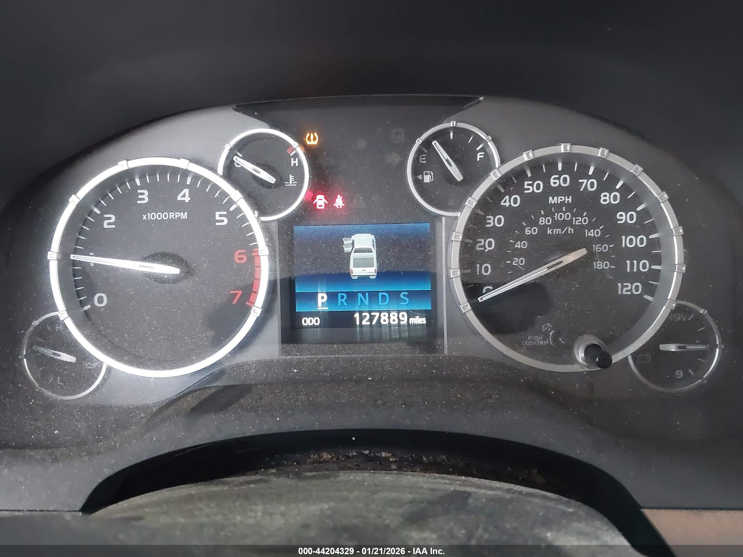 TOYOTA TUNDRA image 7