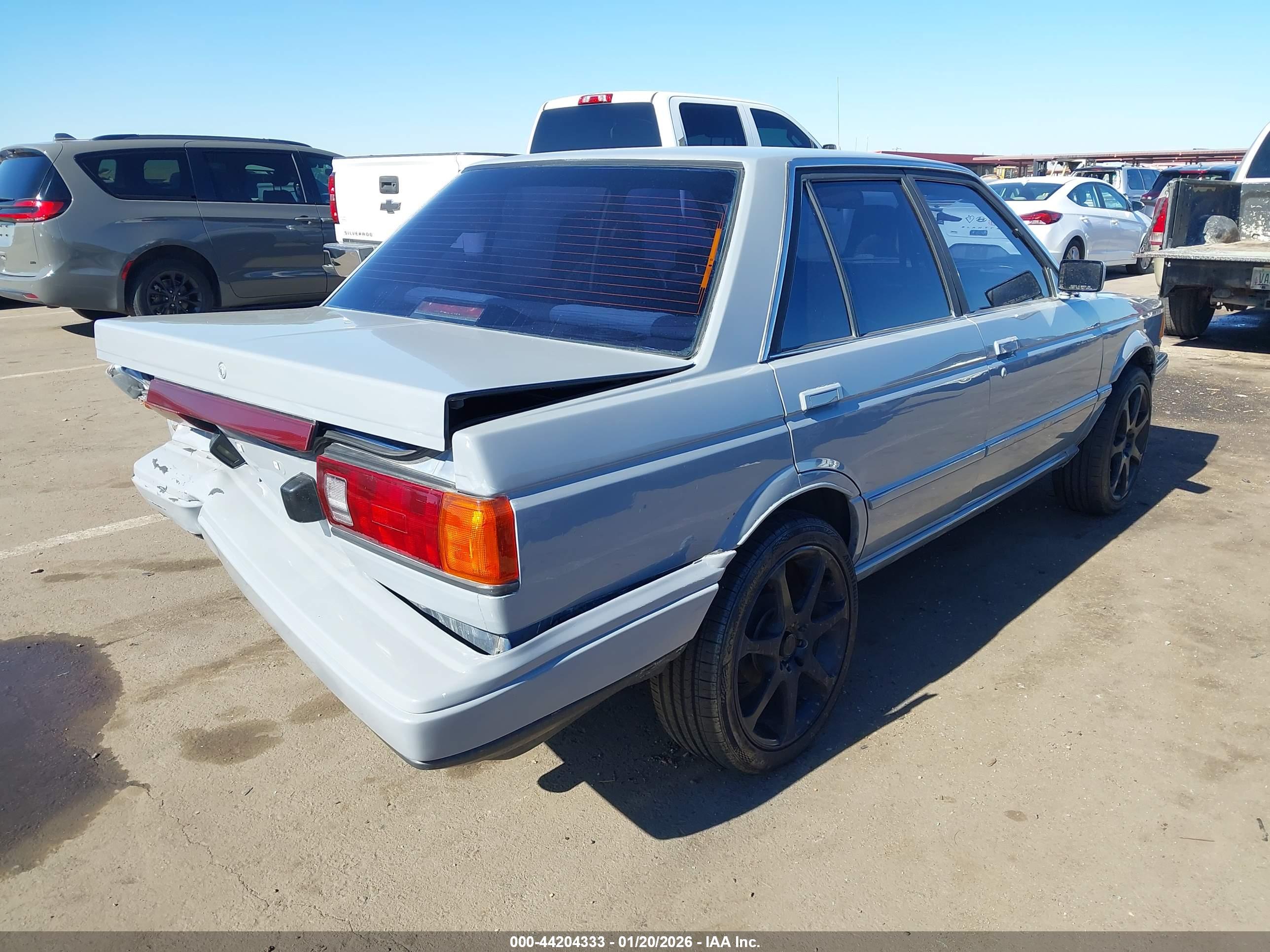 NISSAN SENTRA image 4