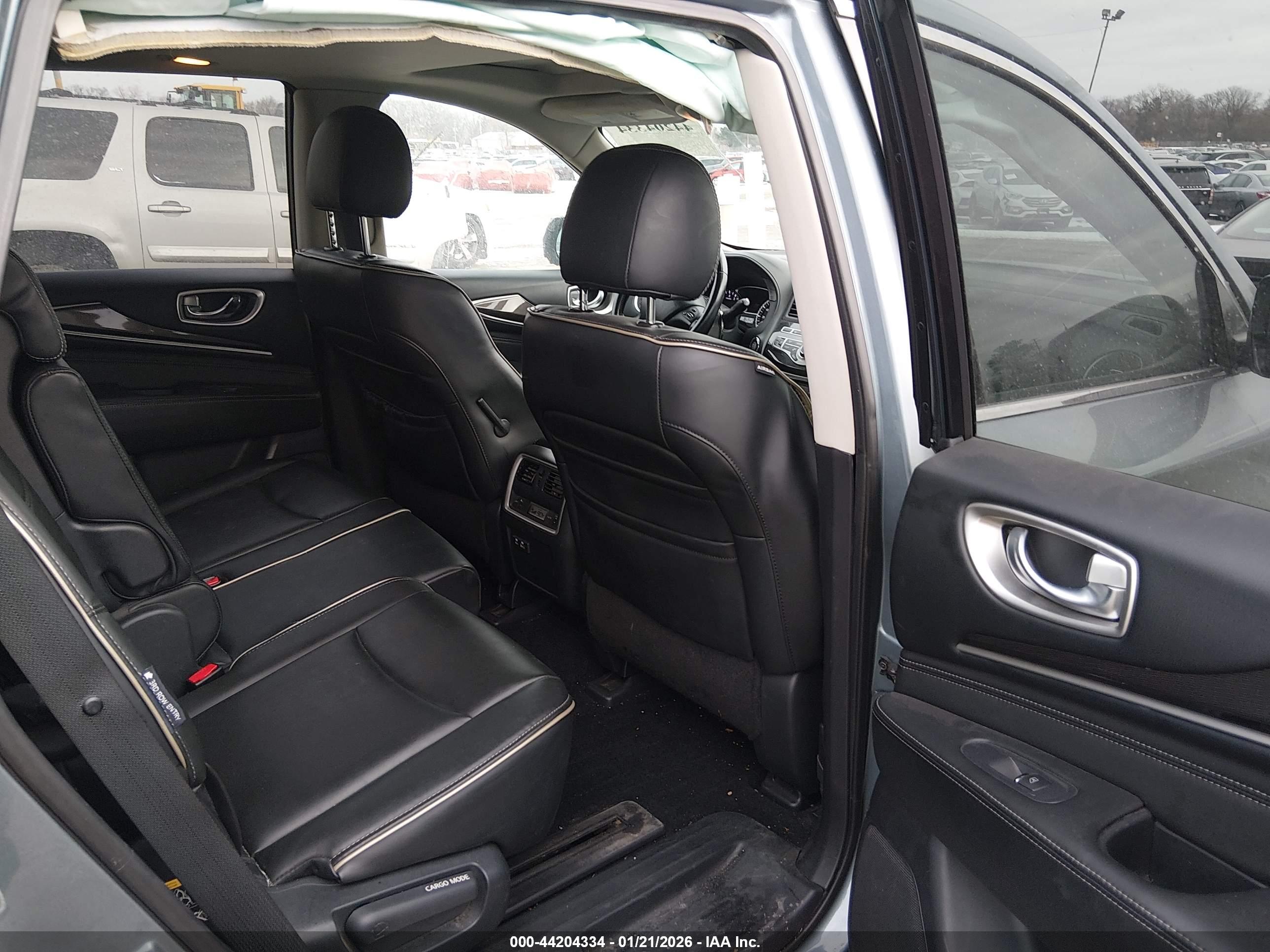 INFINITI QX60 image 8