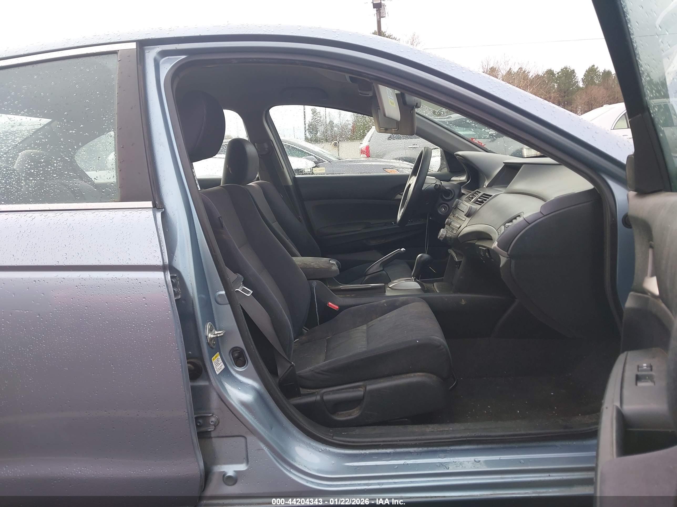 HONDA ACCORD image 5