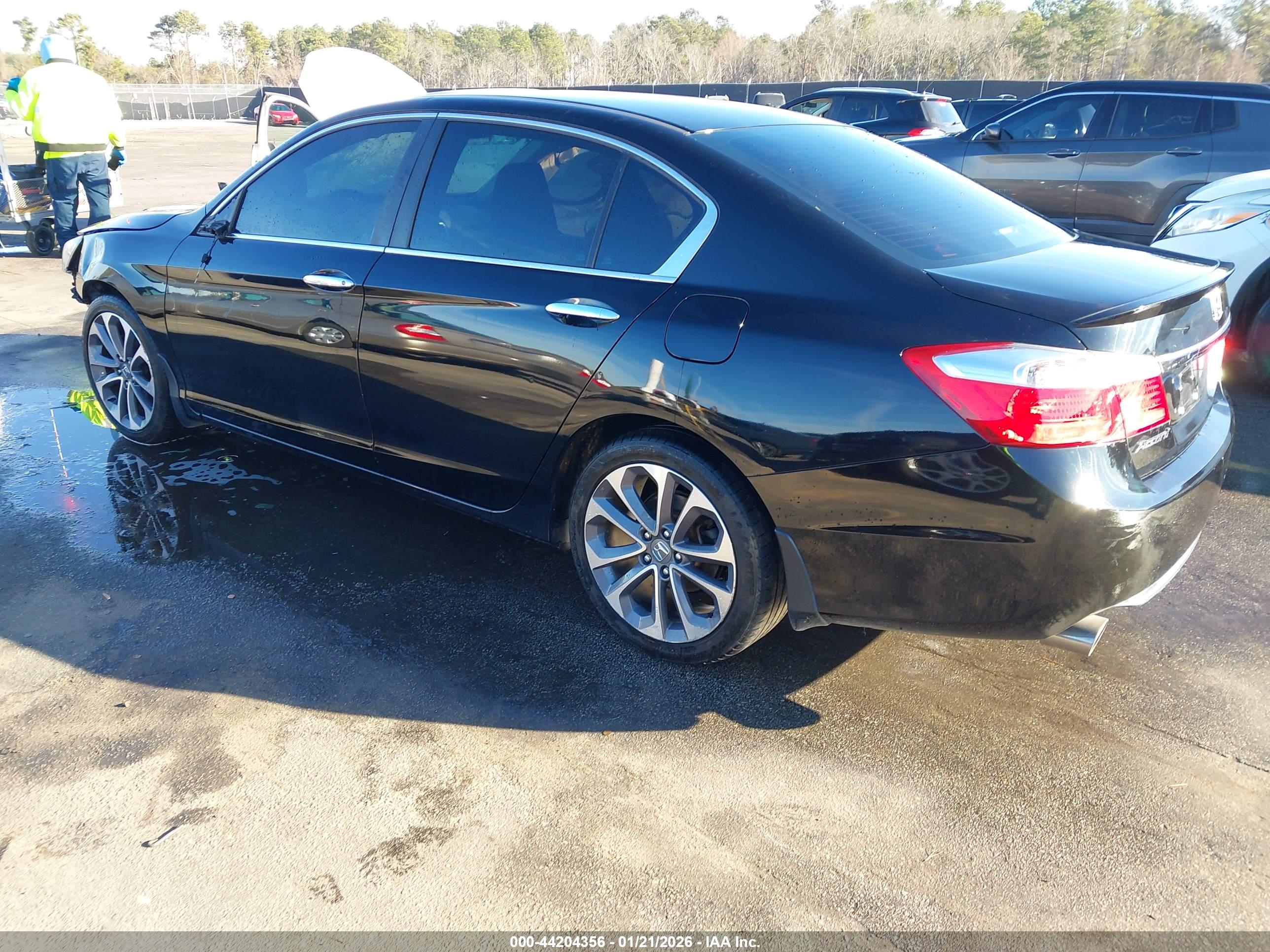 HONDA ACCORD image 3