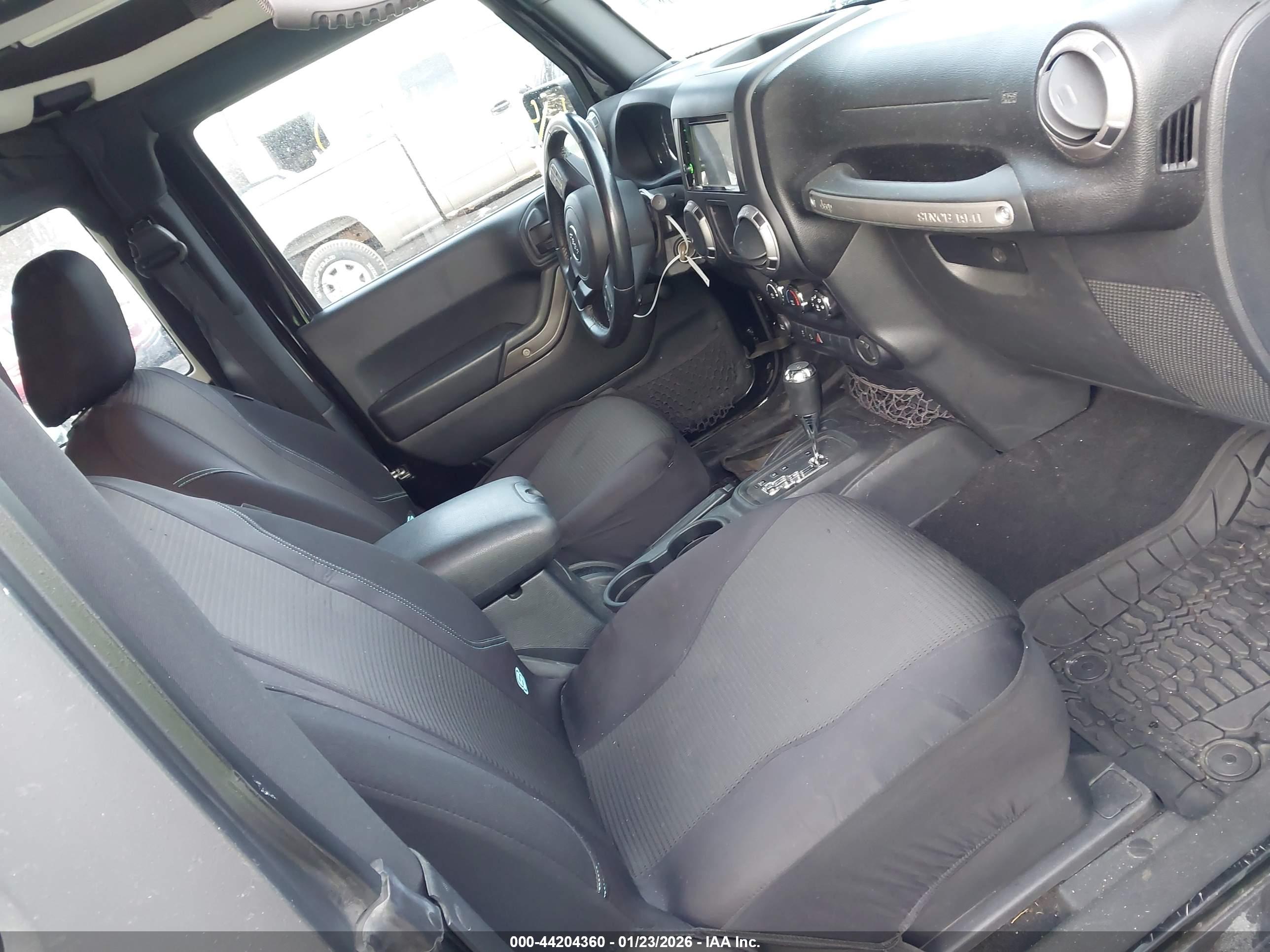 JEEP WRANGLER image 5