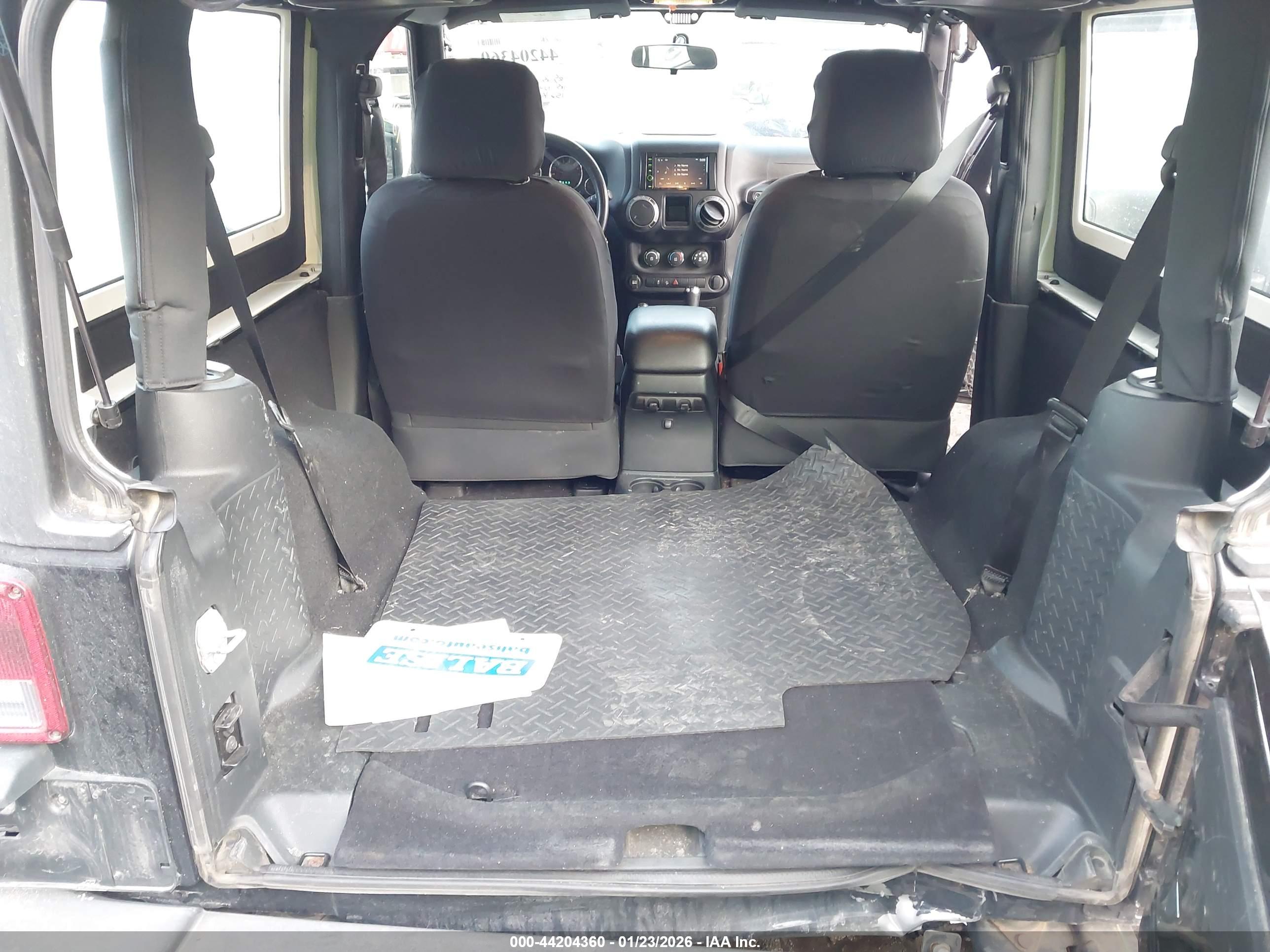 JEEP WRANGLER image 8