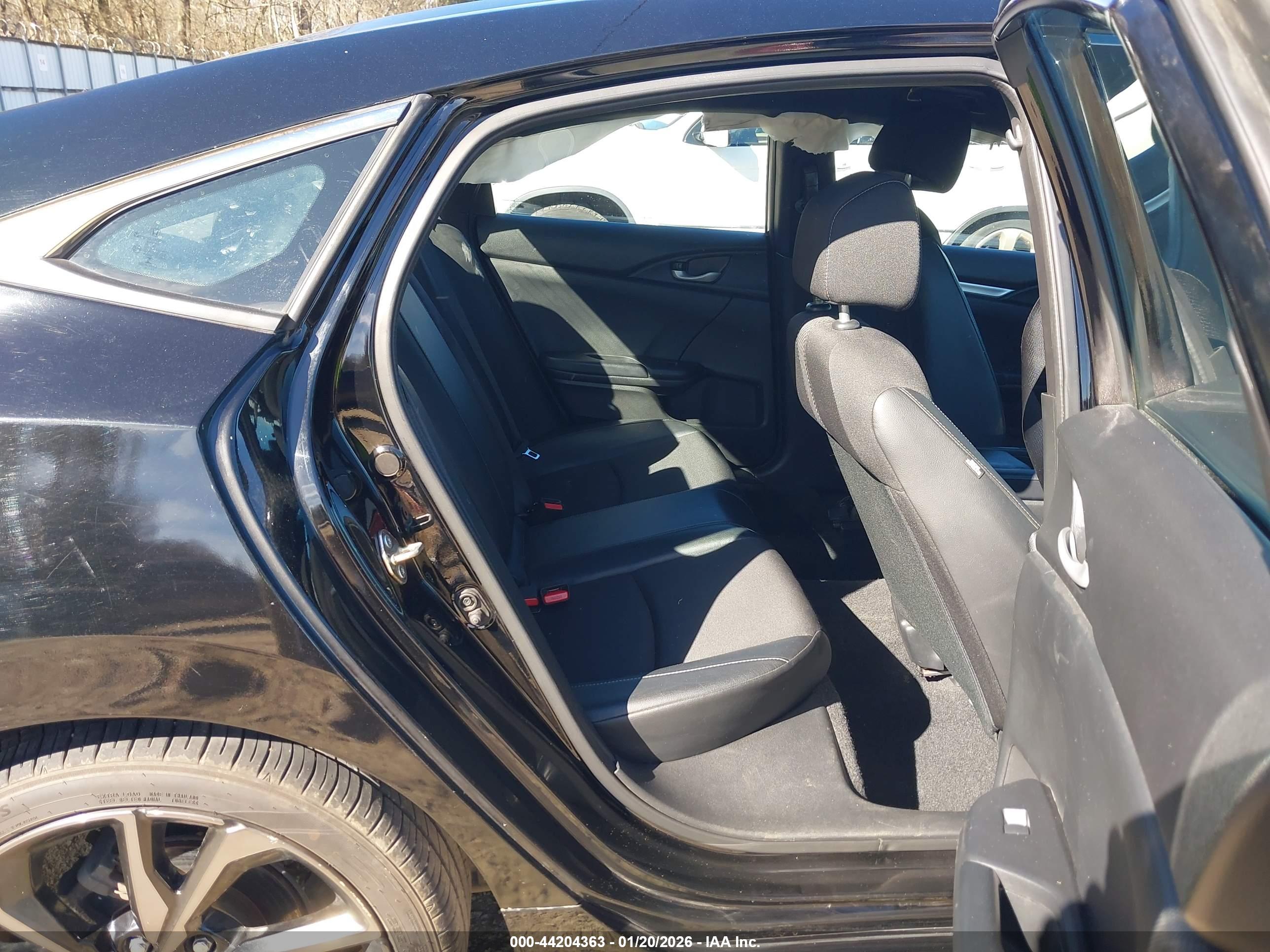 HONDA CIVIC image 8