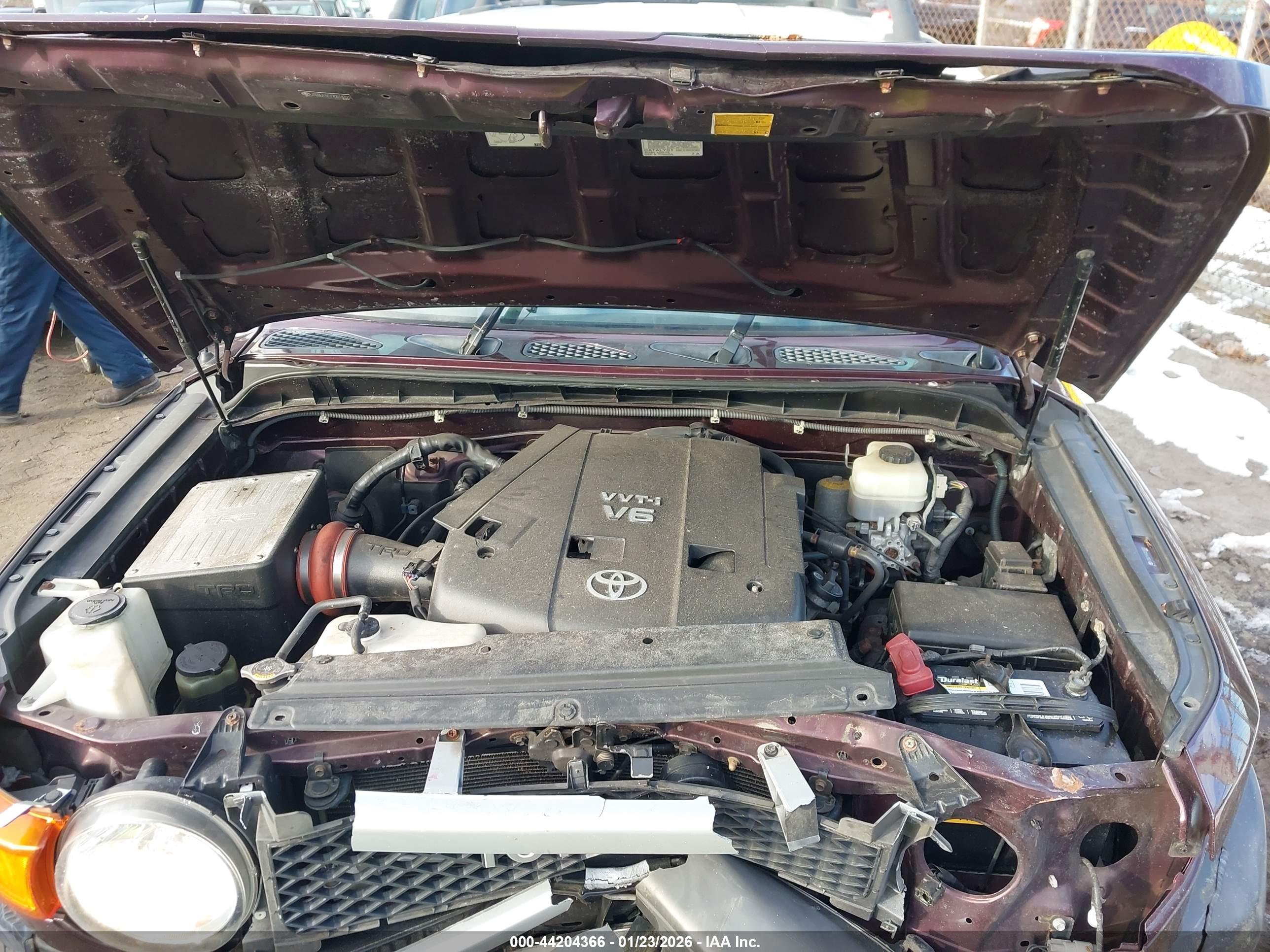 TOYOTA FJ image 10