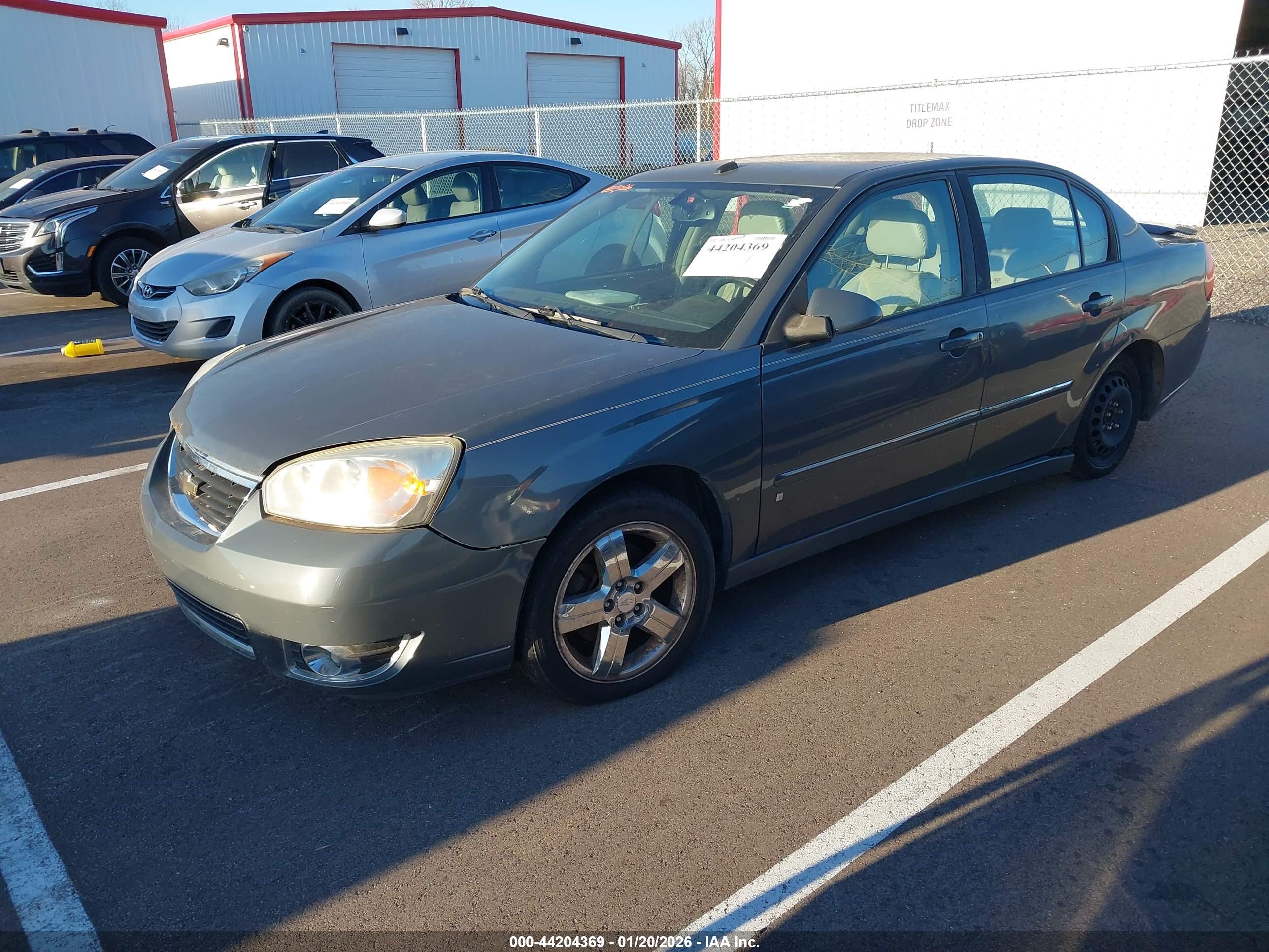 CHEVROLET MALIBU image 2