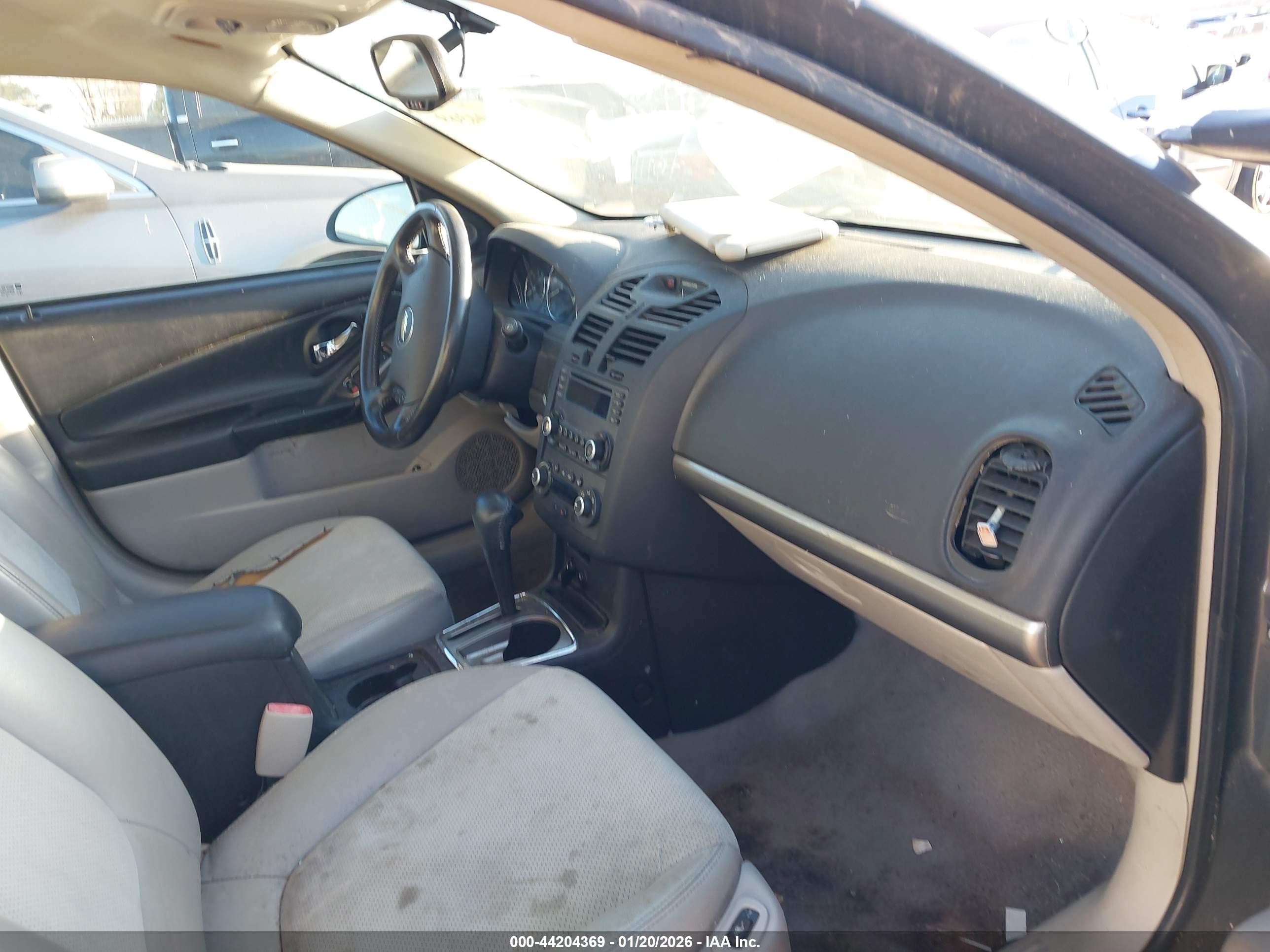 CHEVROLET MALIBU image 5