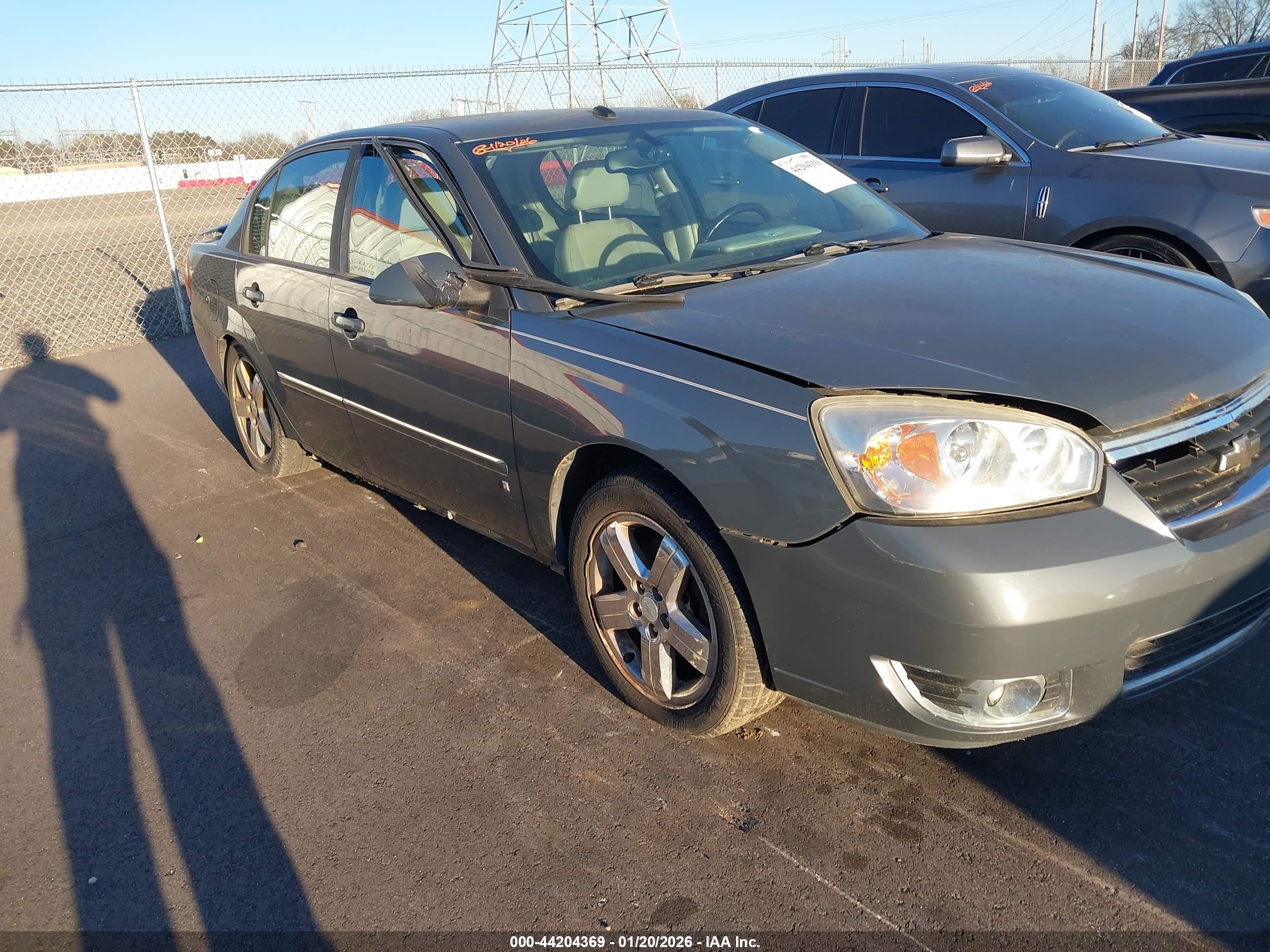 CHEVROLET MALIBU image 6