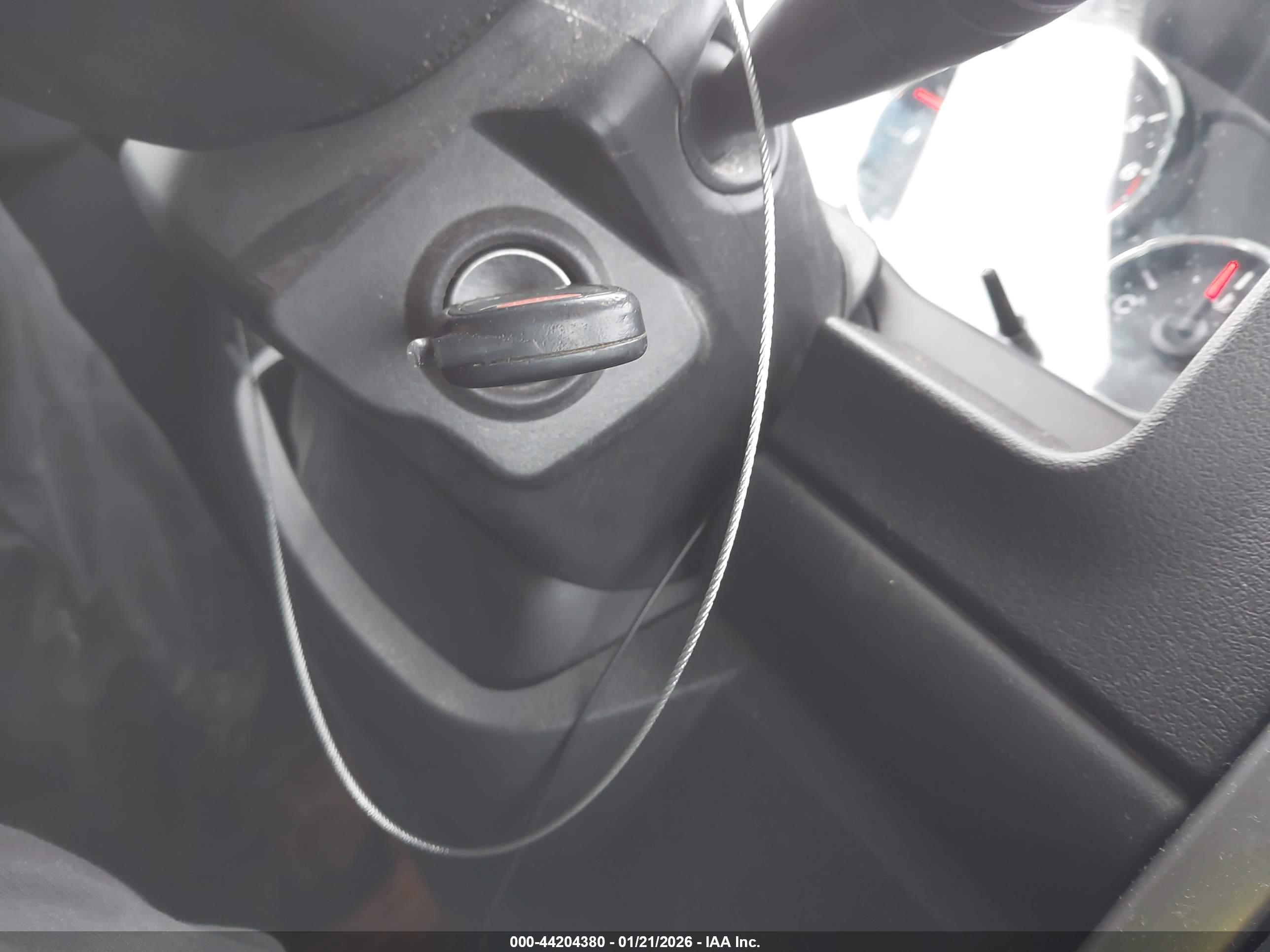 JEEP LIBERTY image 11