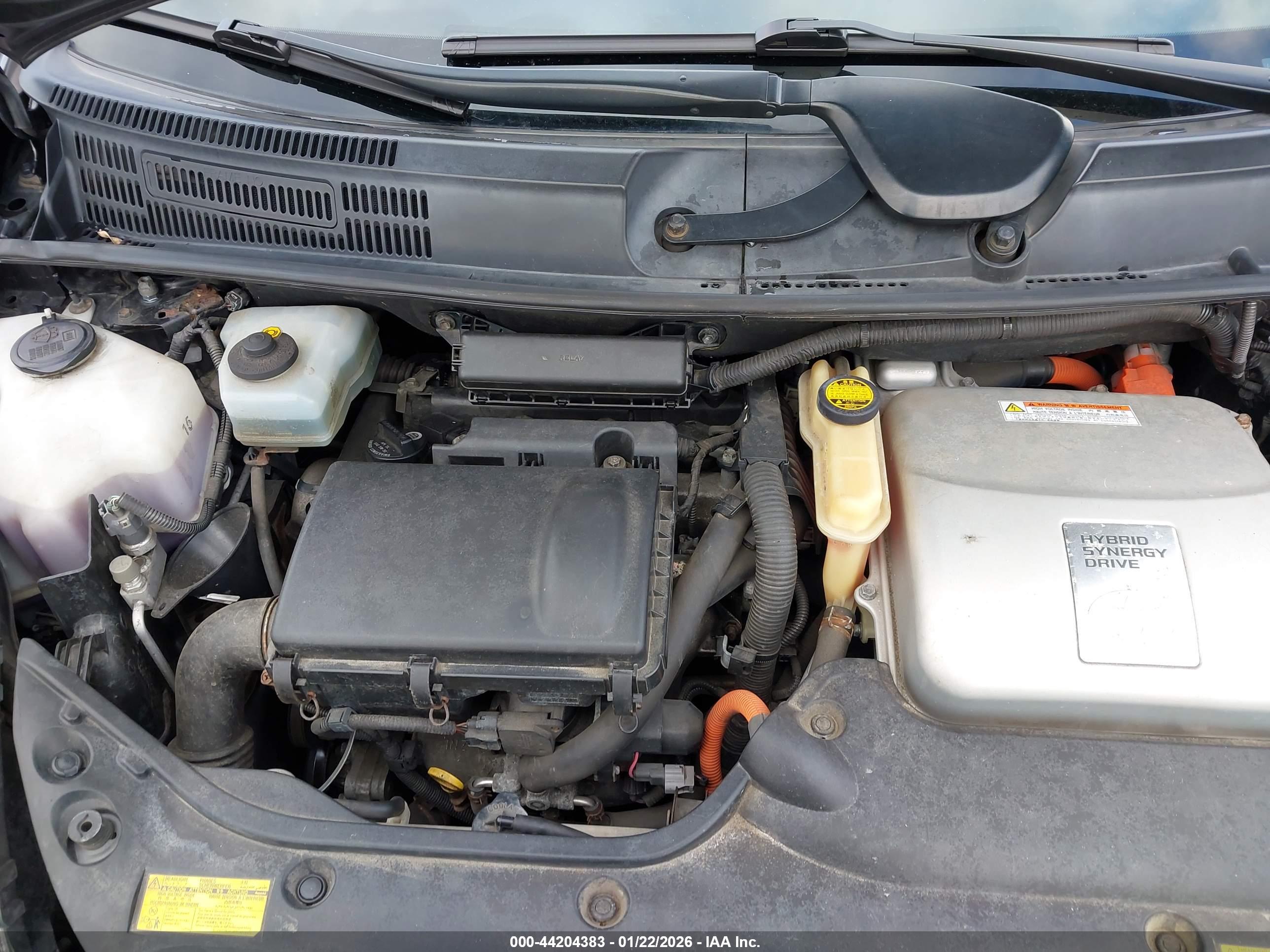 TOYOTA PRIUS image 10