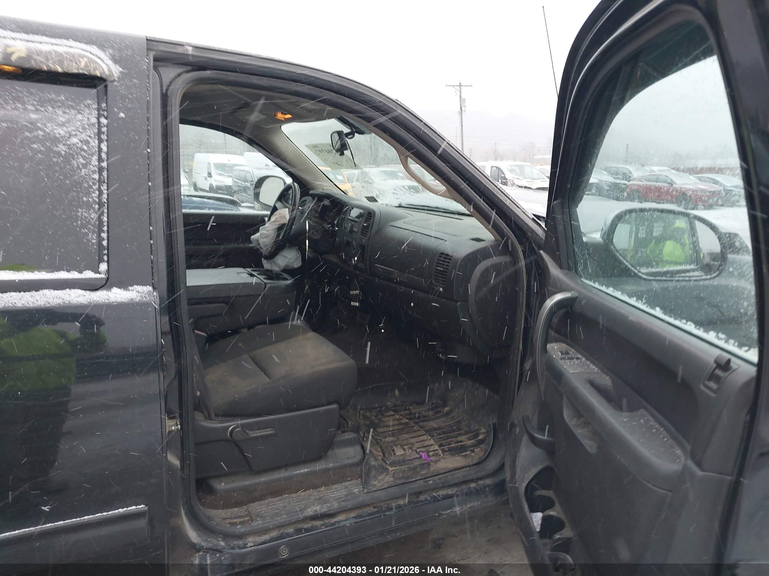 GMC SIERRA image 5