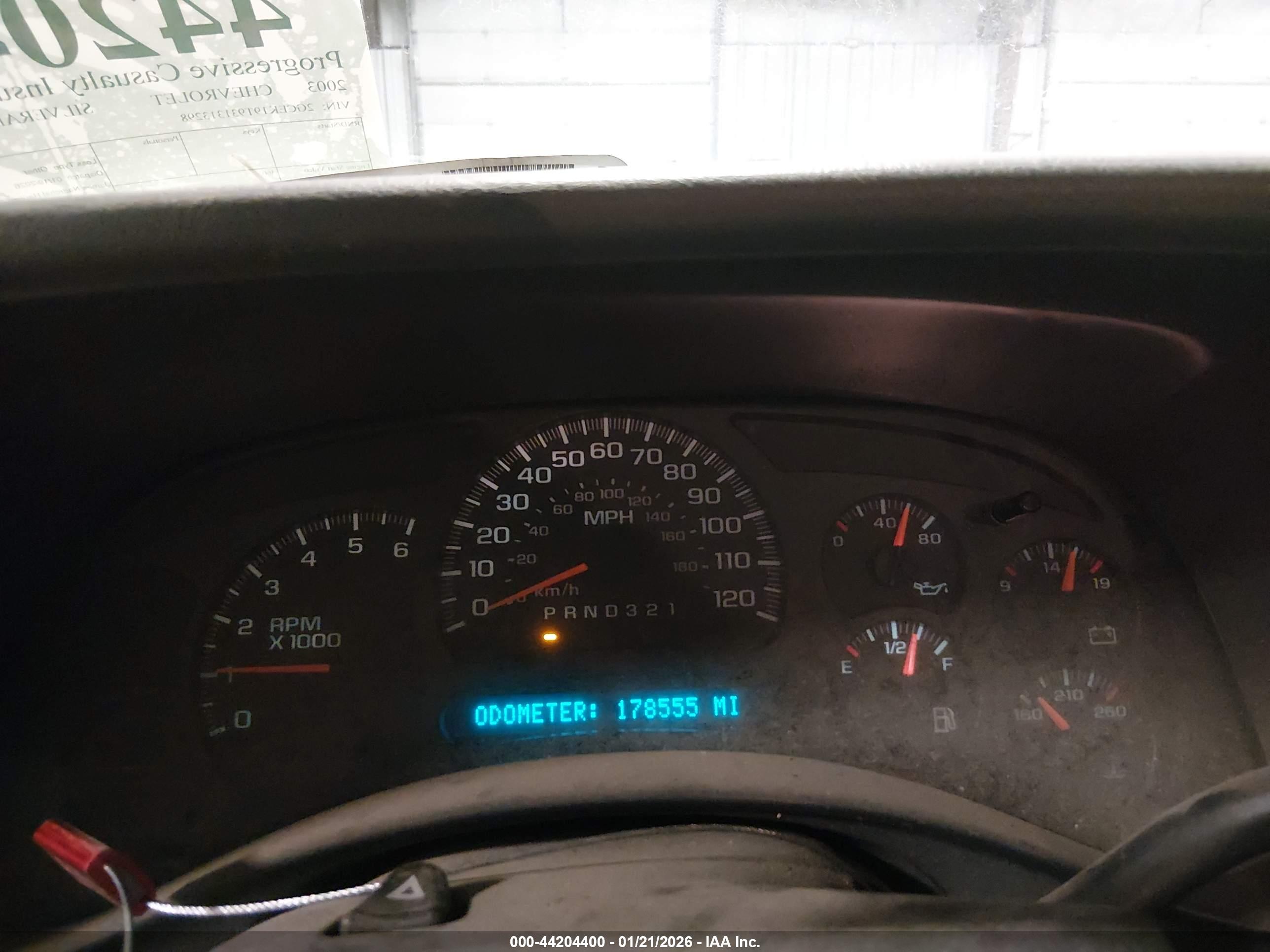 CHEVROLET SILVERADO image 7
