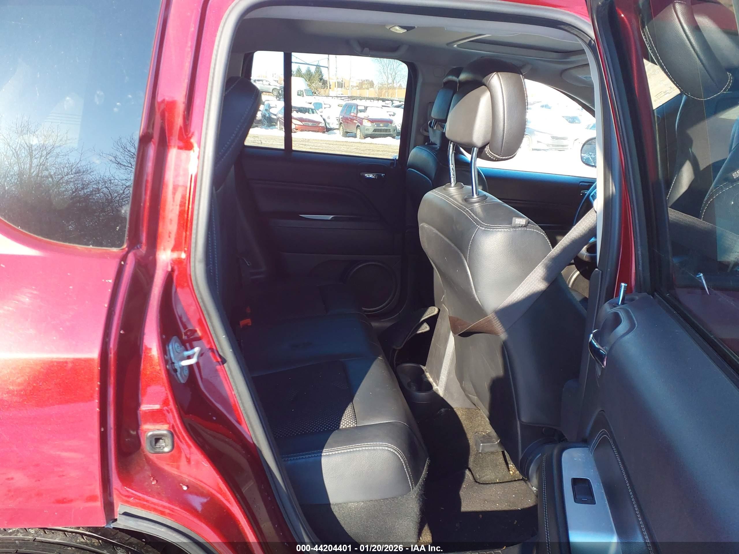 JEEP COMPASS image 8