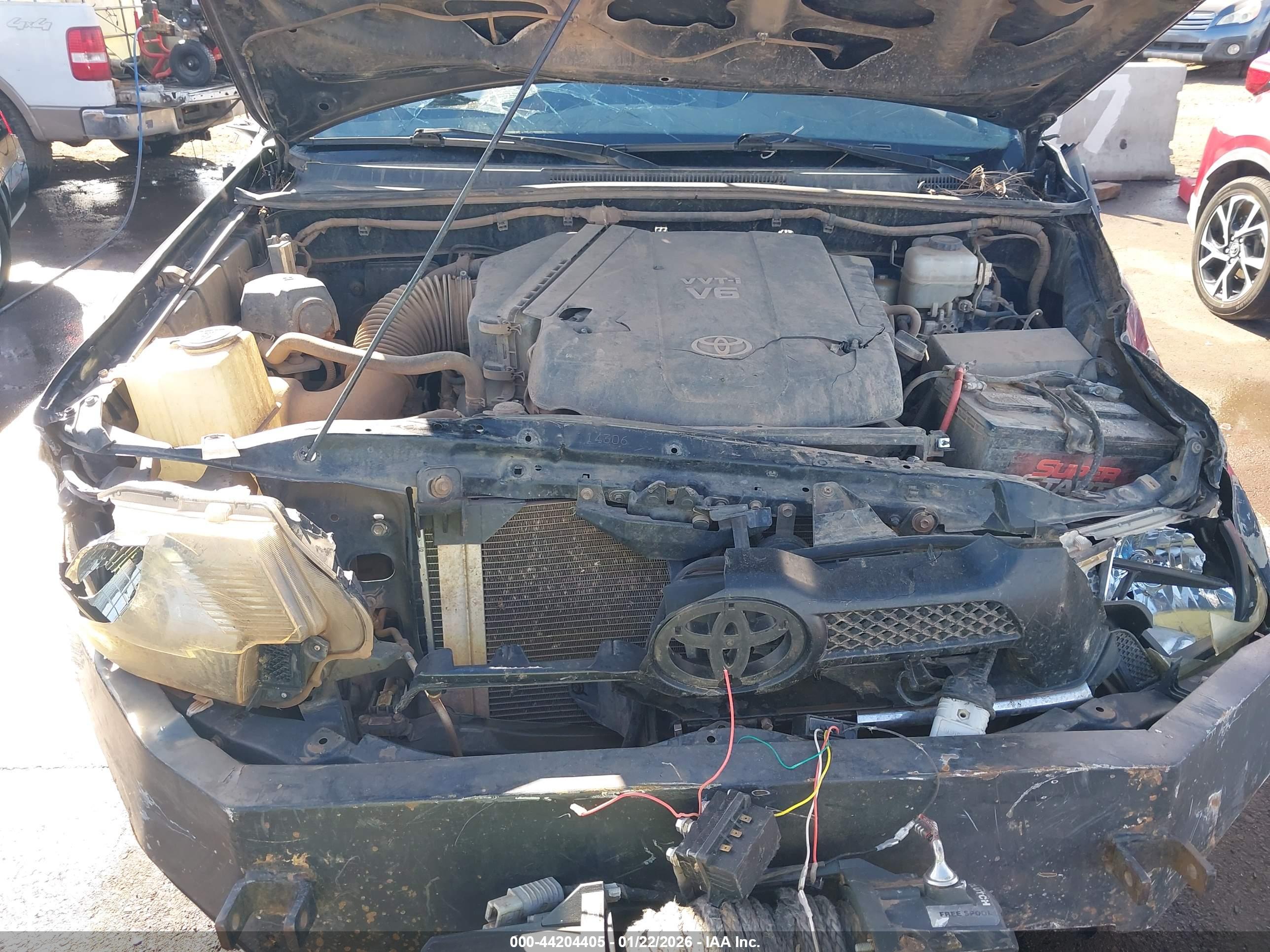 TOYOTA TACOMA image 10