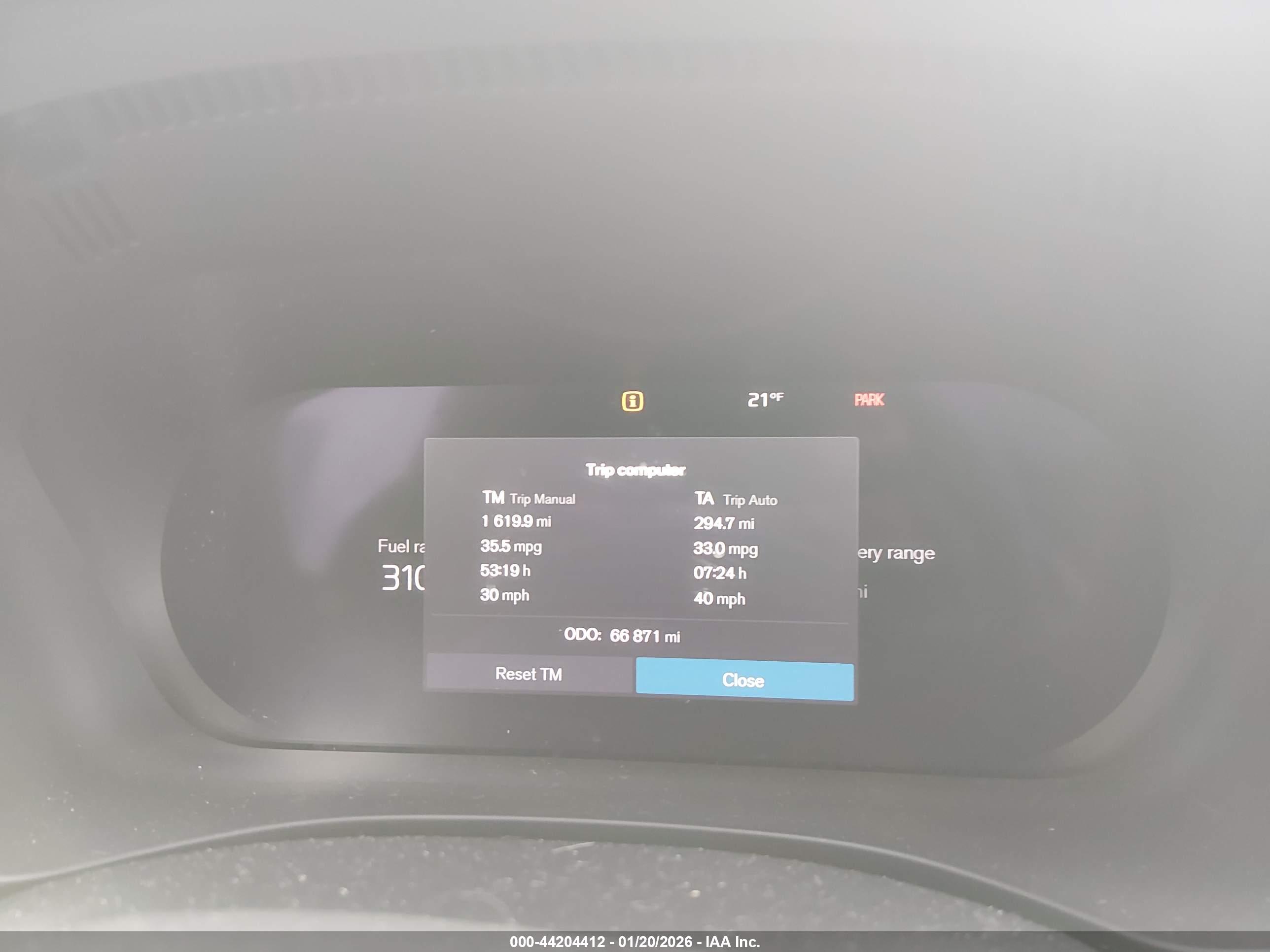 VOLVO XC60 image 7