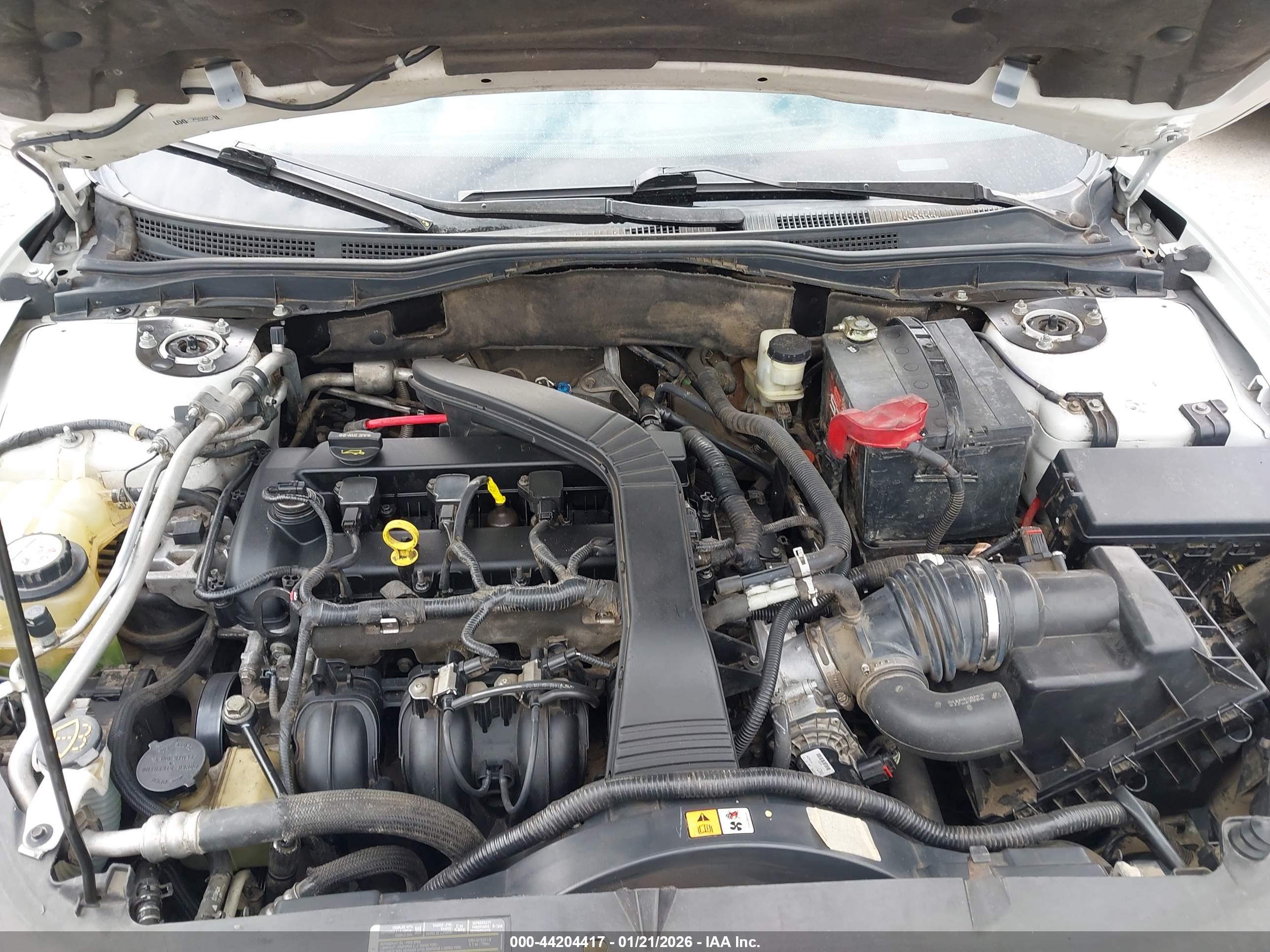FORD FUSION image 10