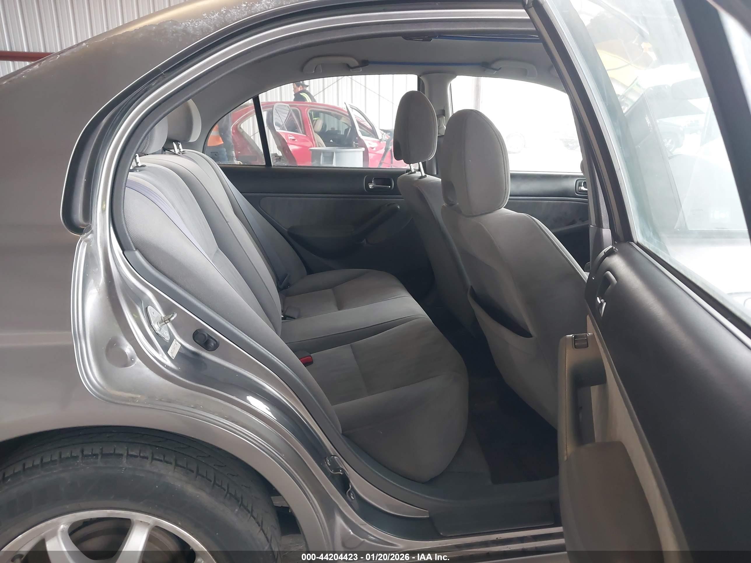 HONDA CIVIC image 8