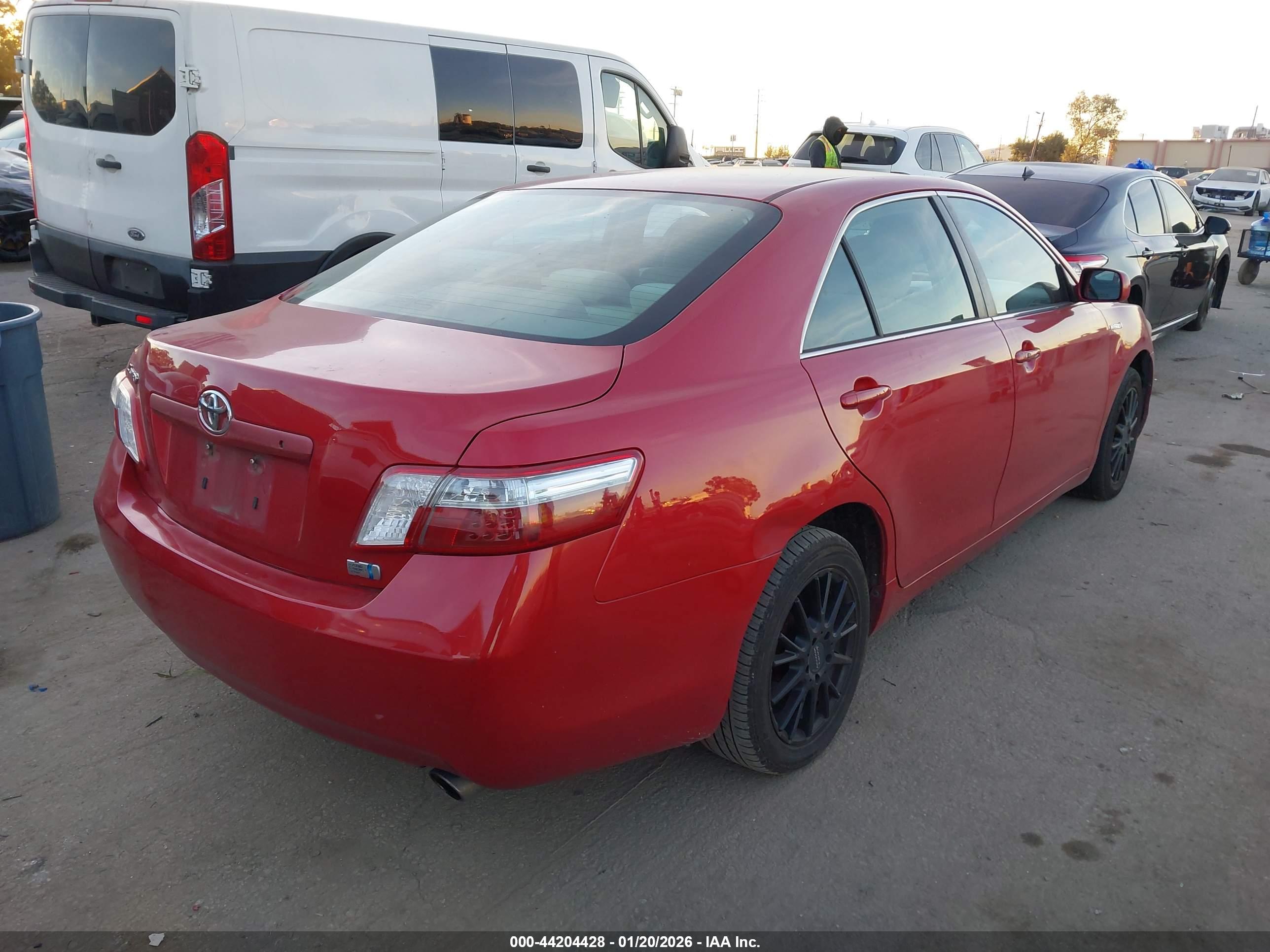 TOYOTA CAMRY image 4