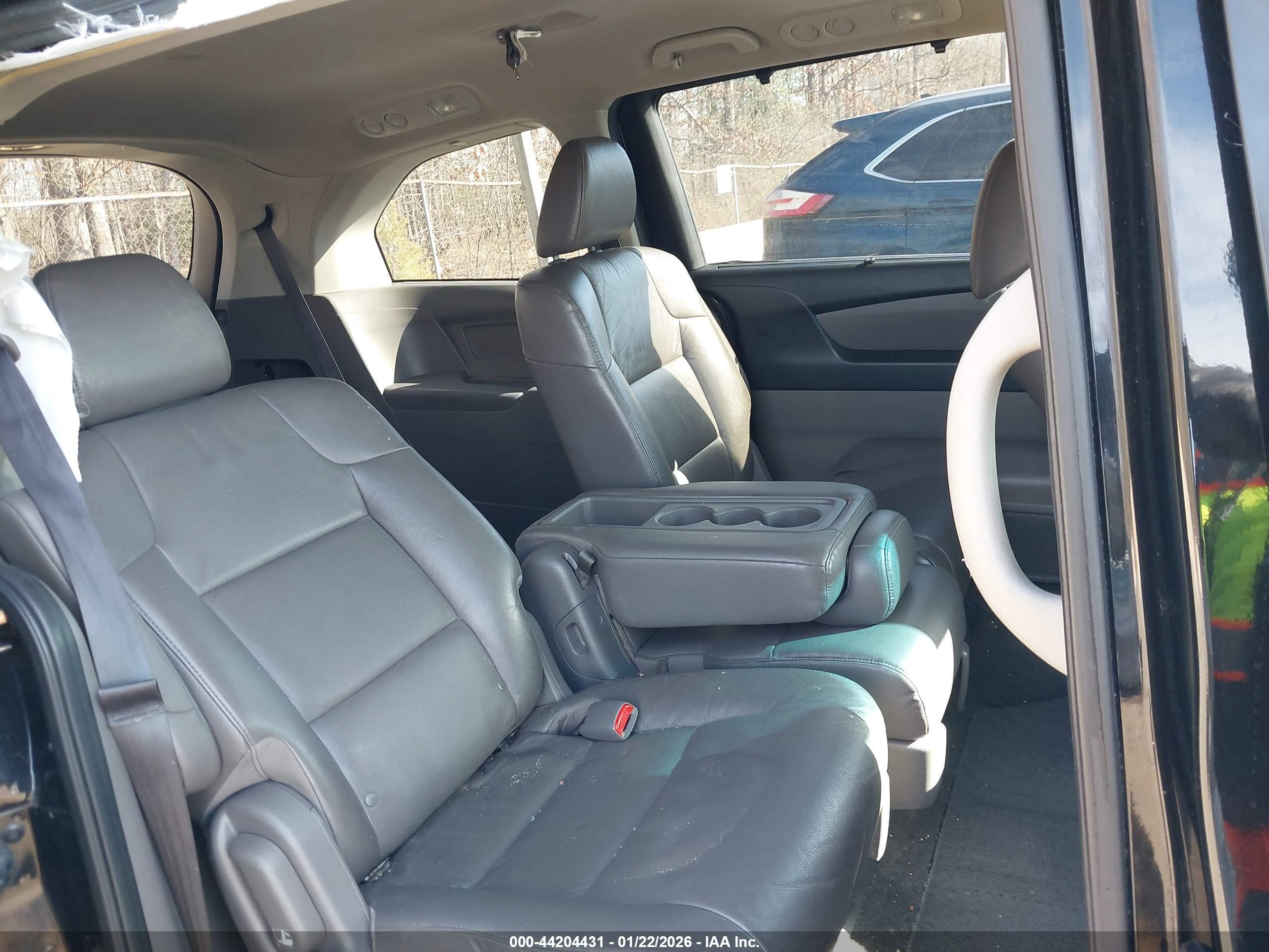 HONDA ODYSSEY image 8