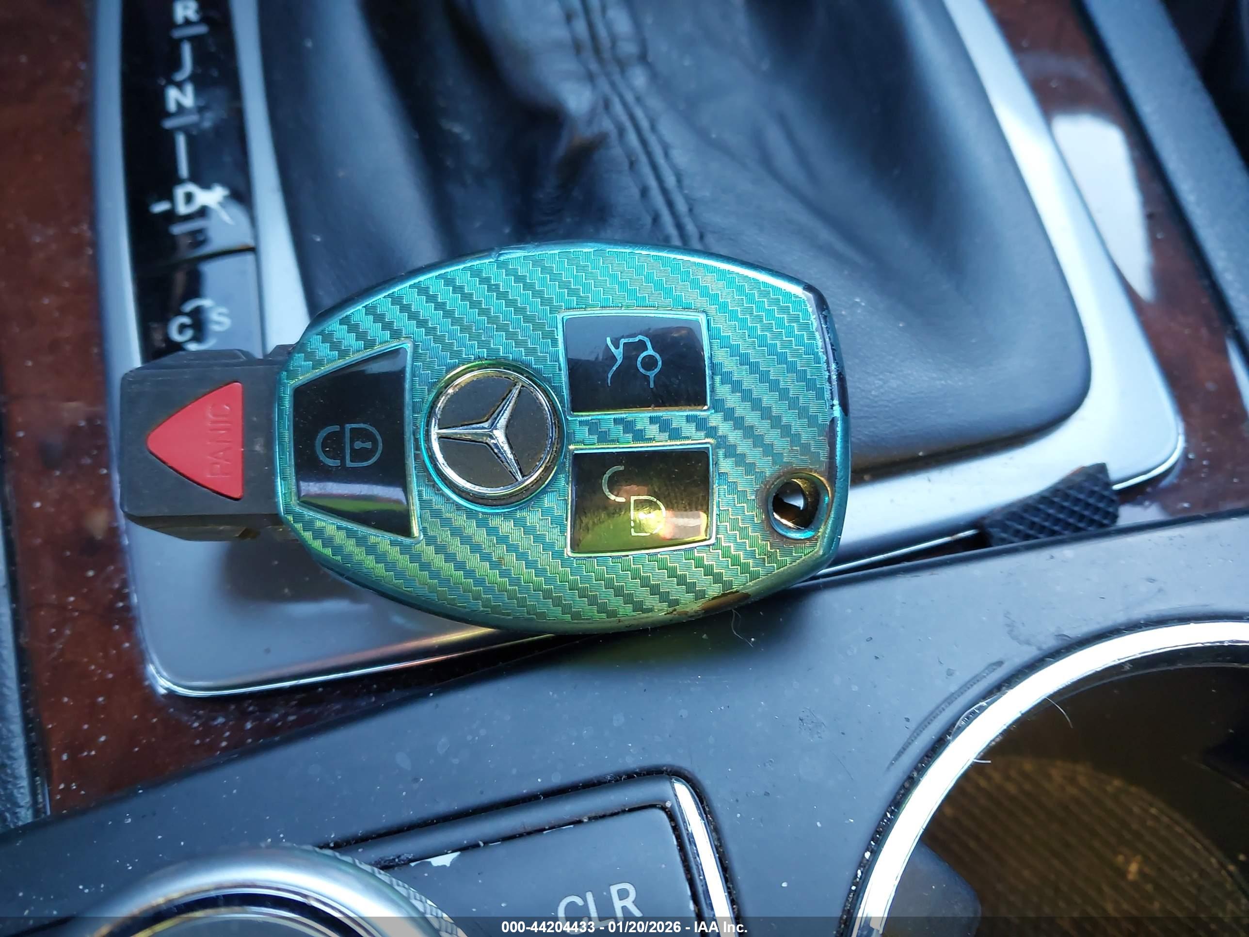 MERCEDES-BENZ C image 11