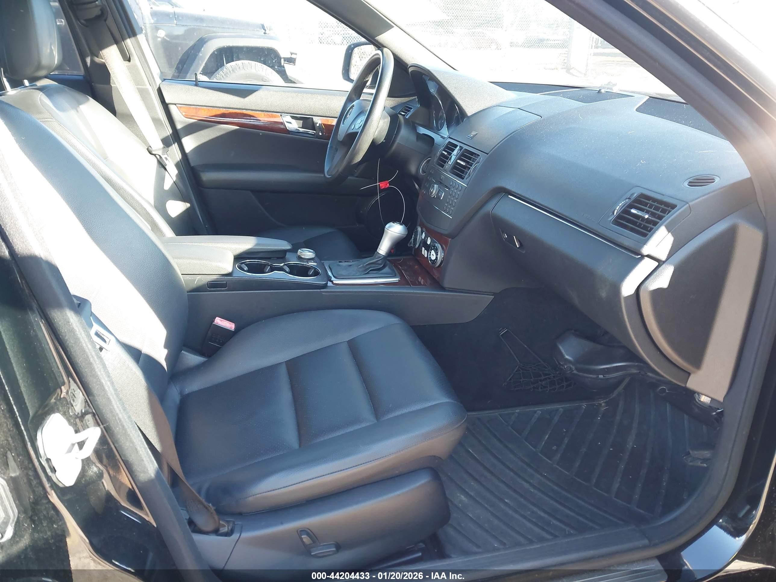 MERCEDES-BENZ C image 5