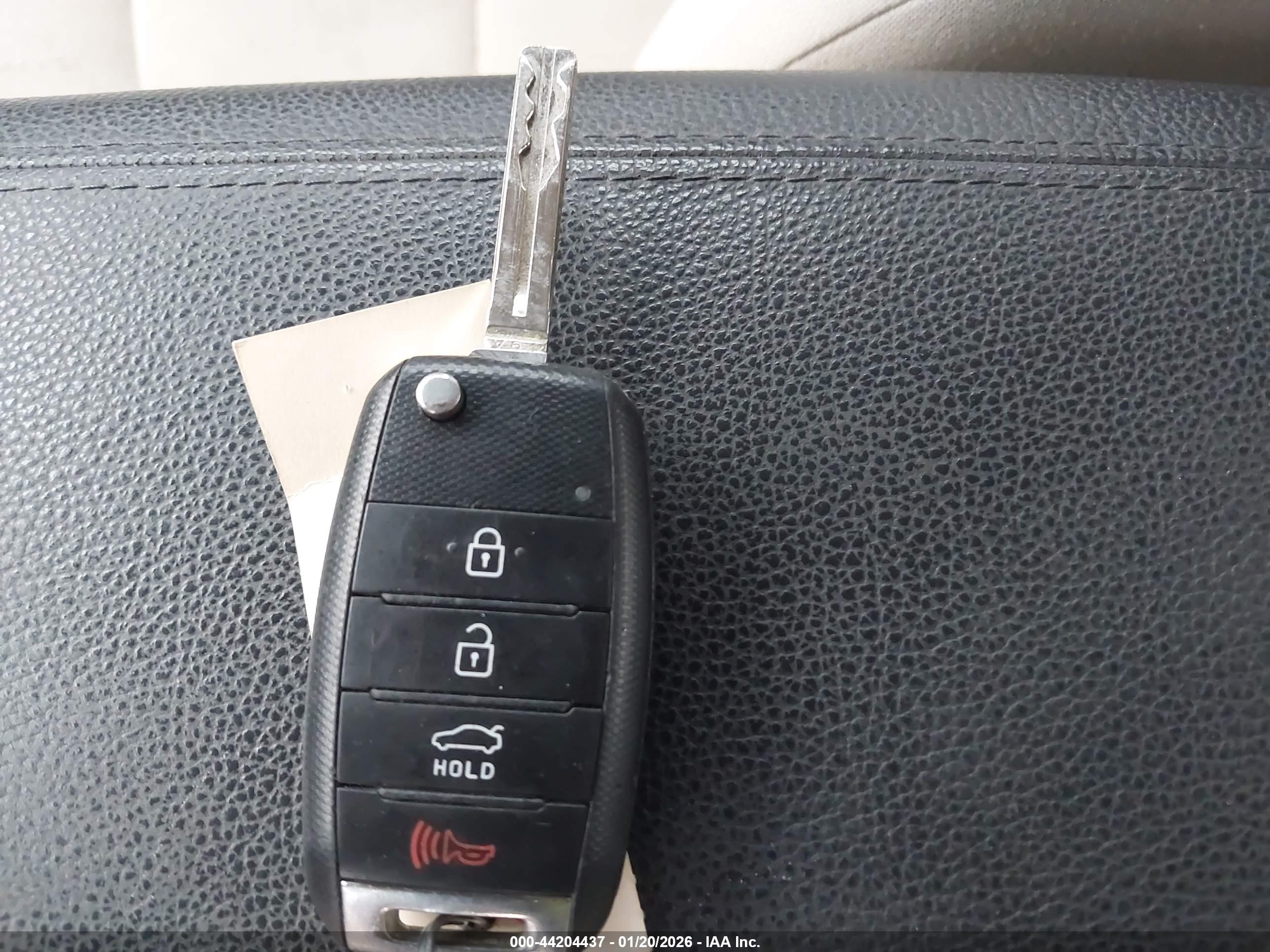 KIA OPTIMA image 11