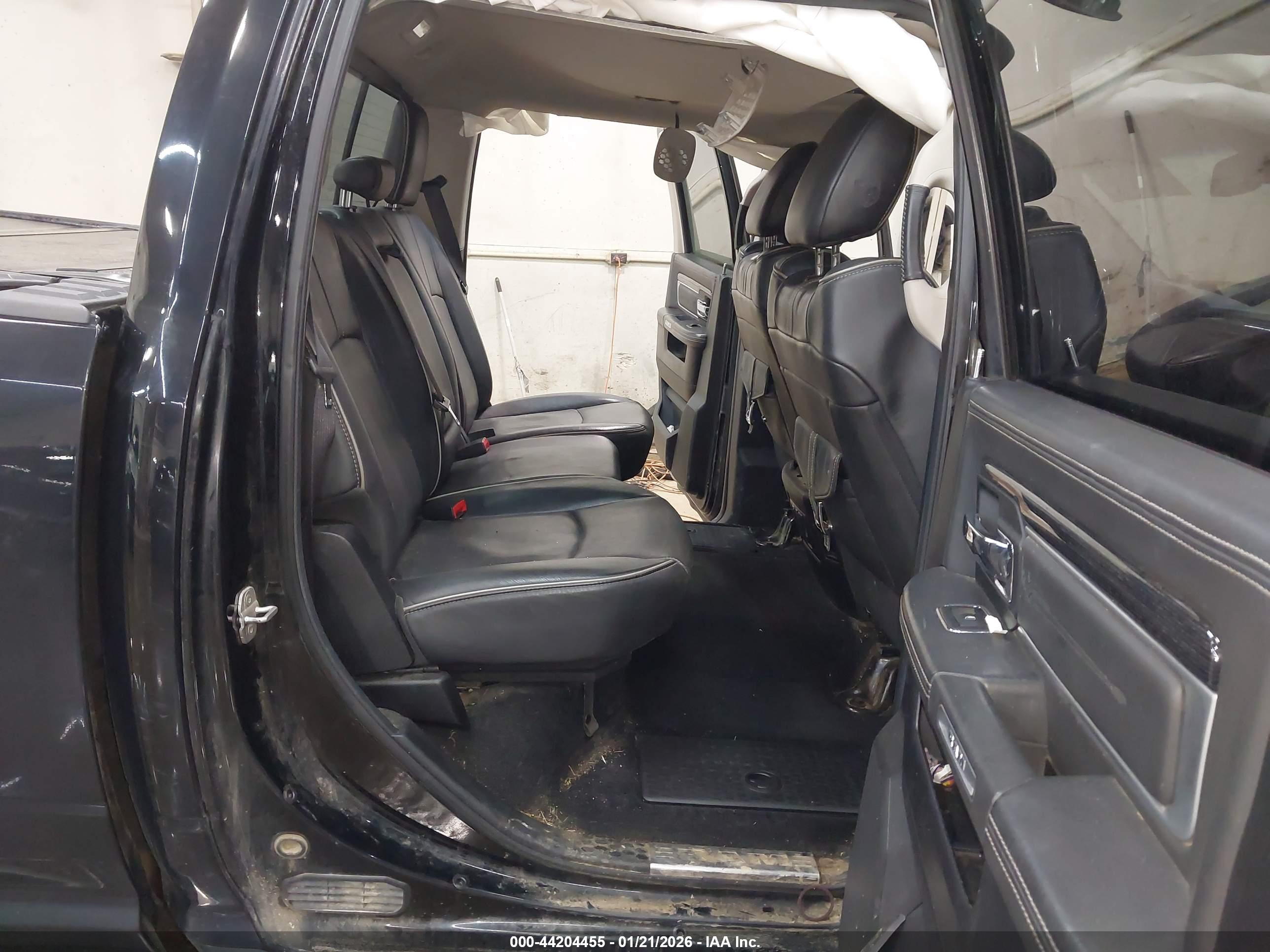 RAM 2500 image 8