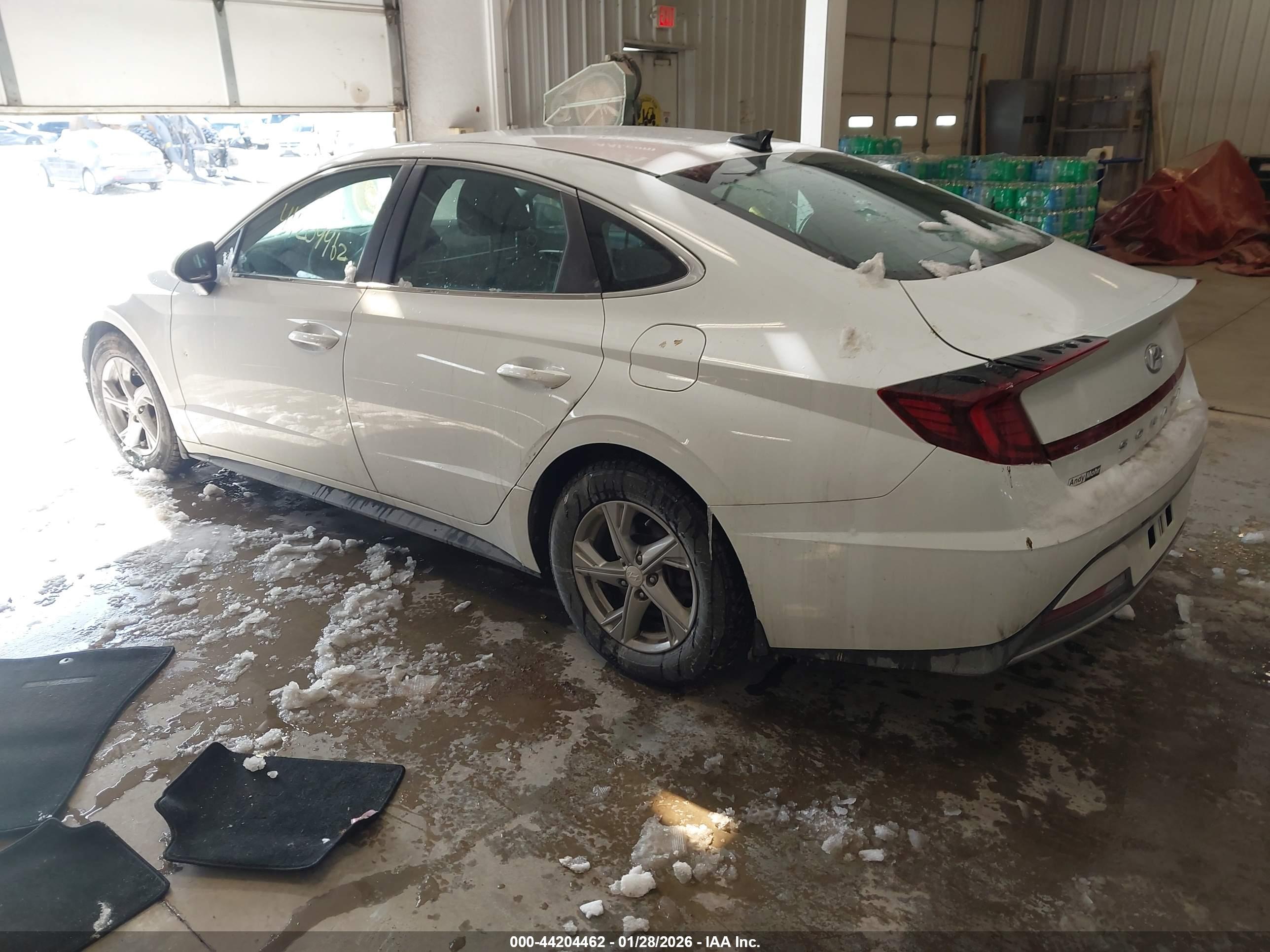 HYUNDAI SONATA image 3