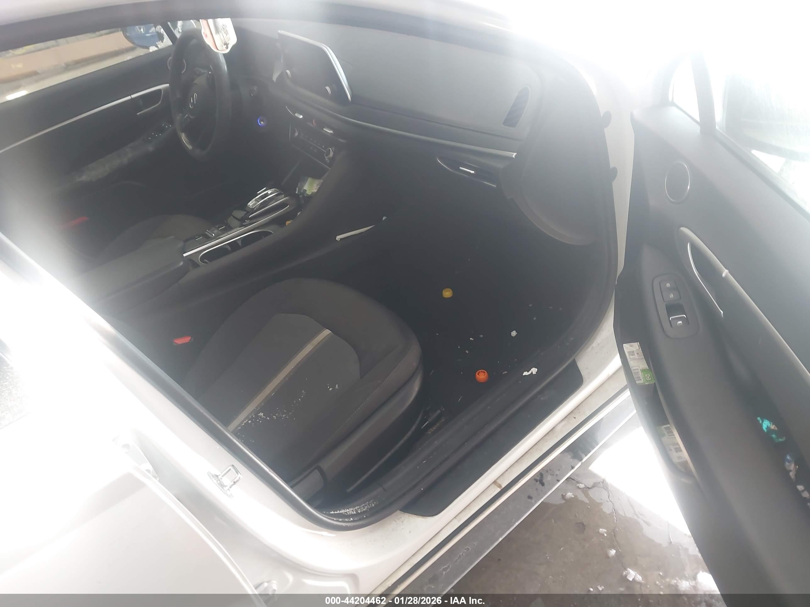 HYUNDAI SONATA image 5