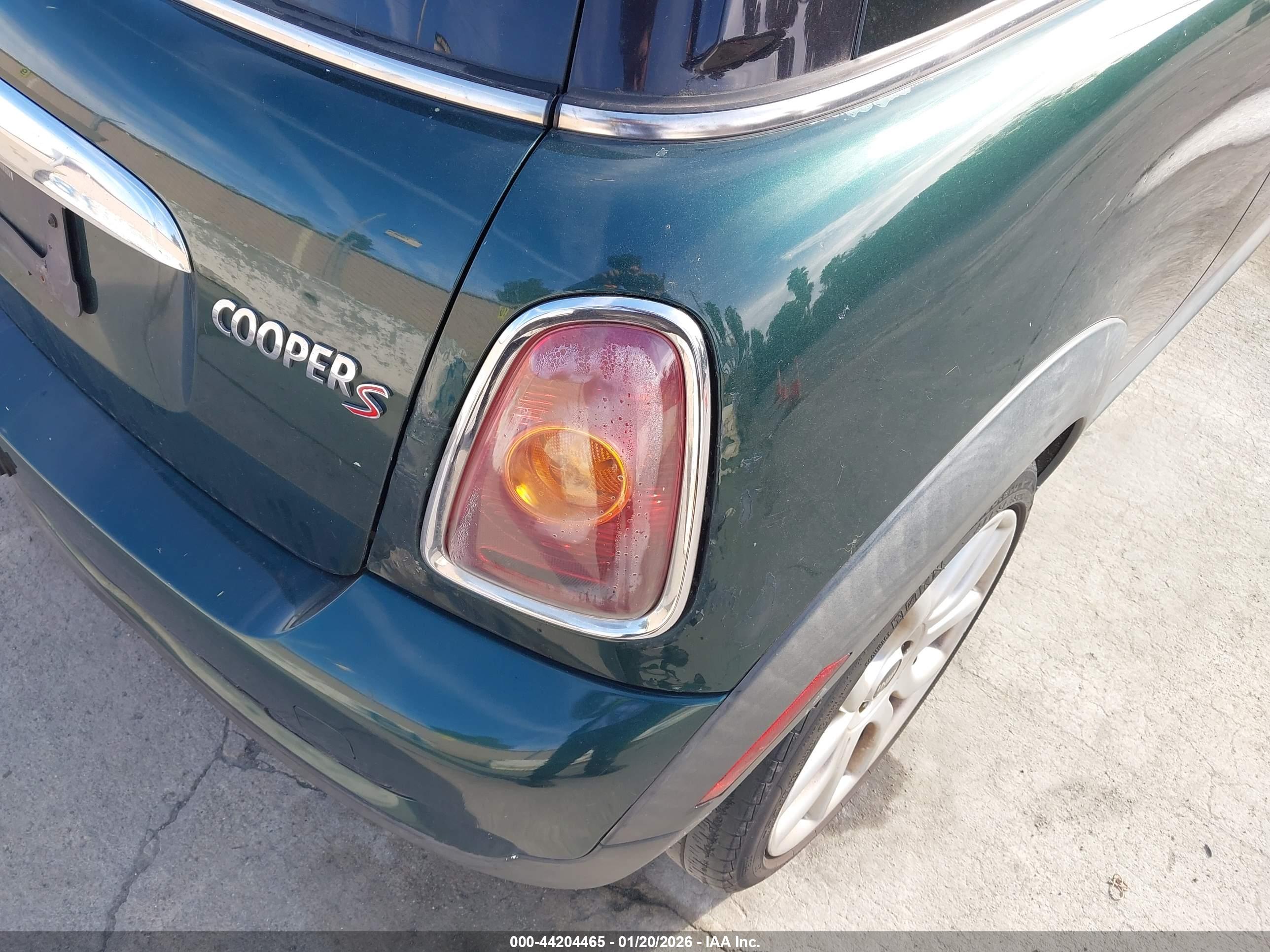 MINI COOPER image 6