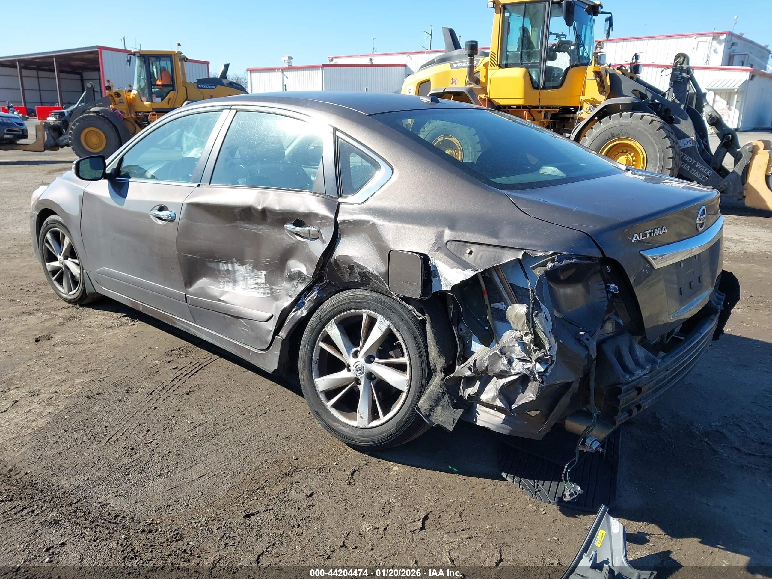 NISSAN ALTIMA image 3