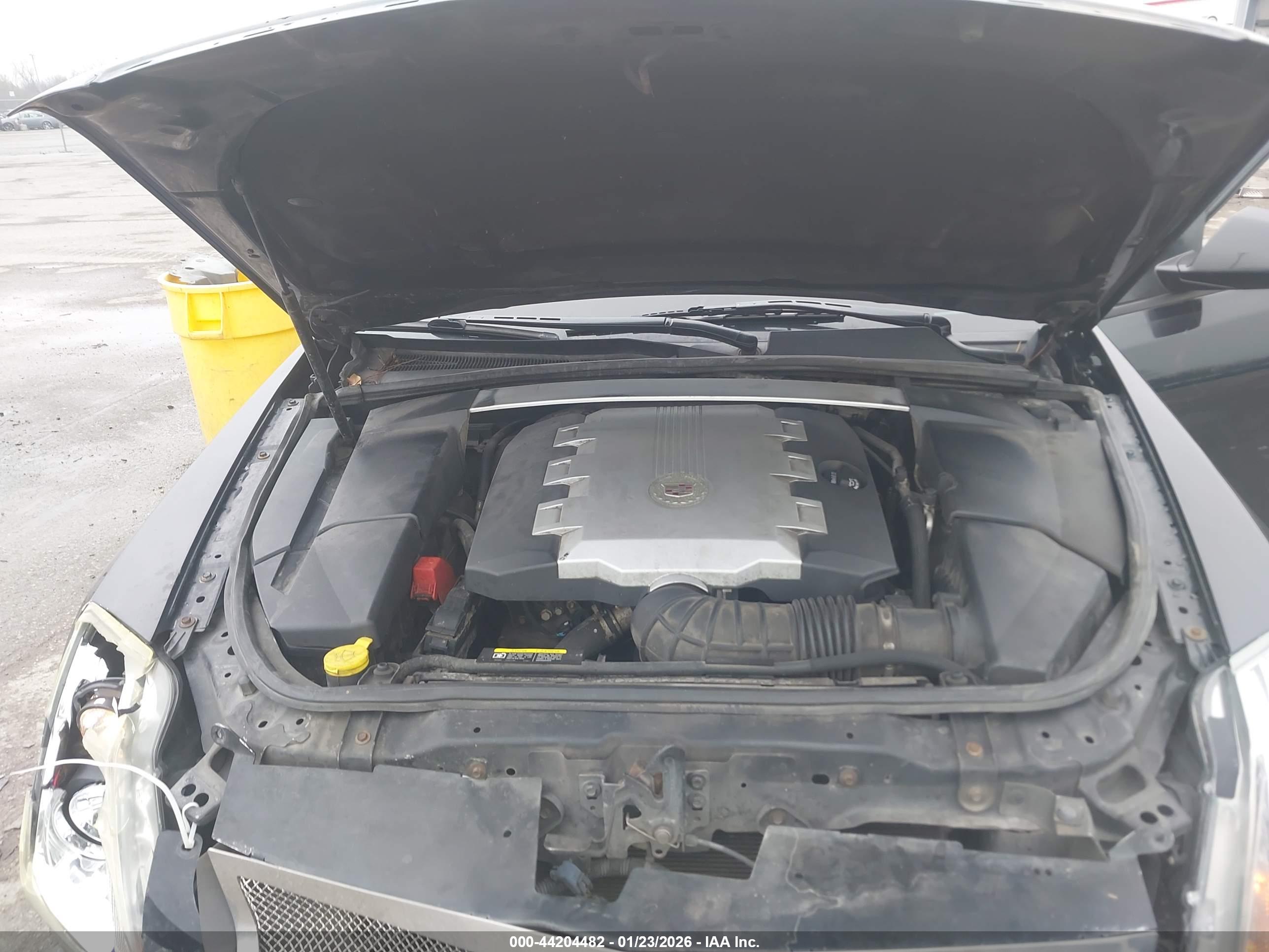 CADILLAC CTS image 10