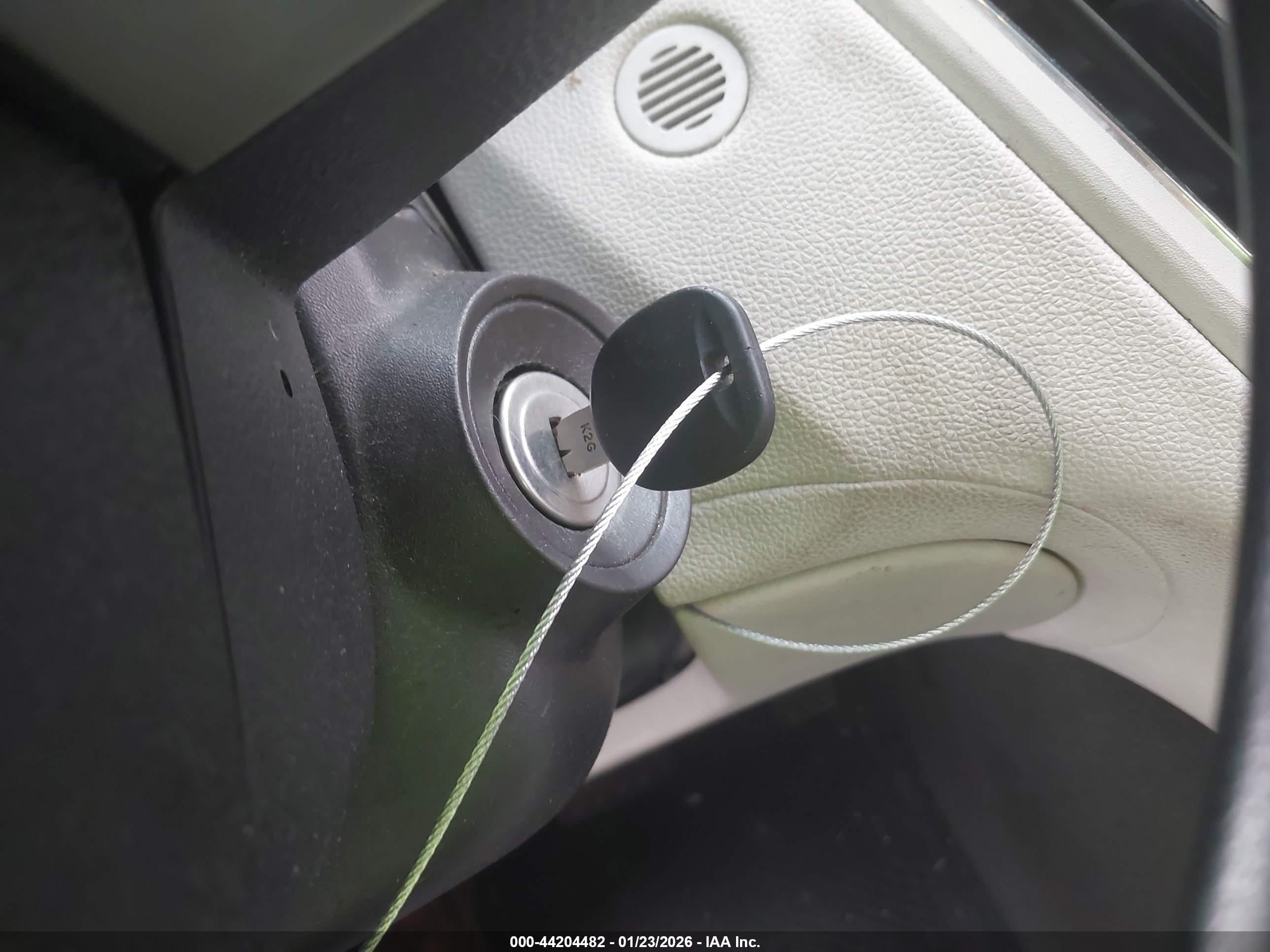 CADILLAC CTS image 11